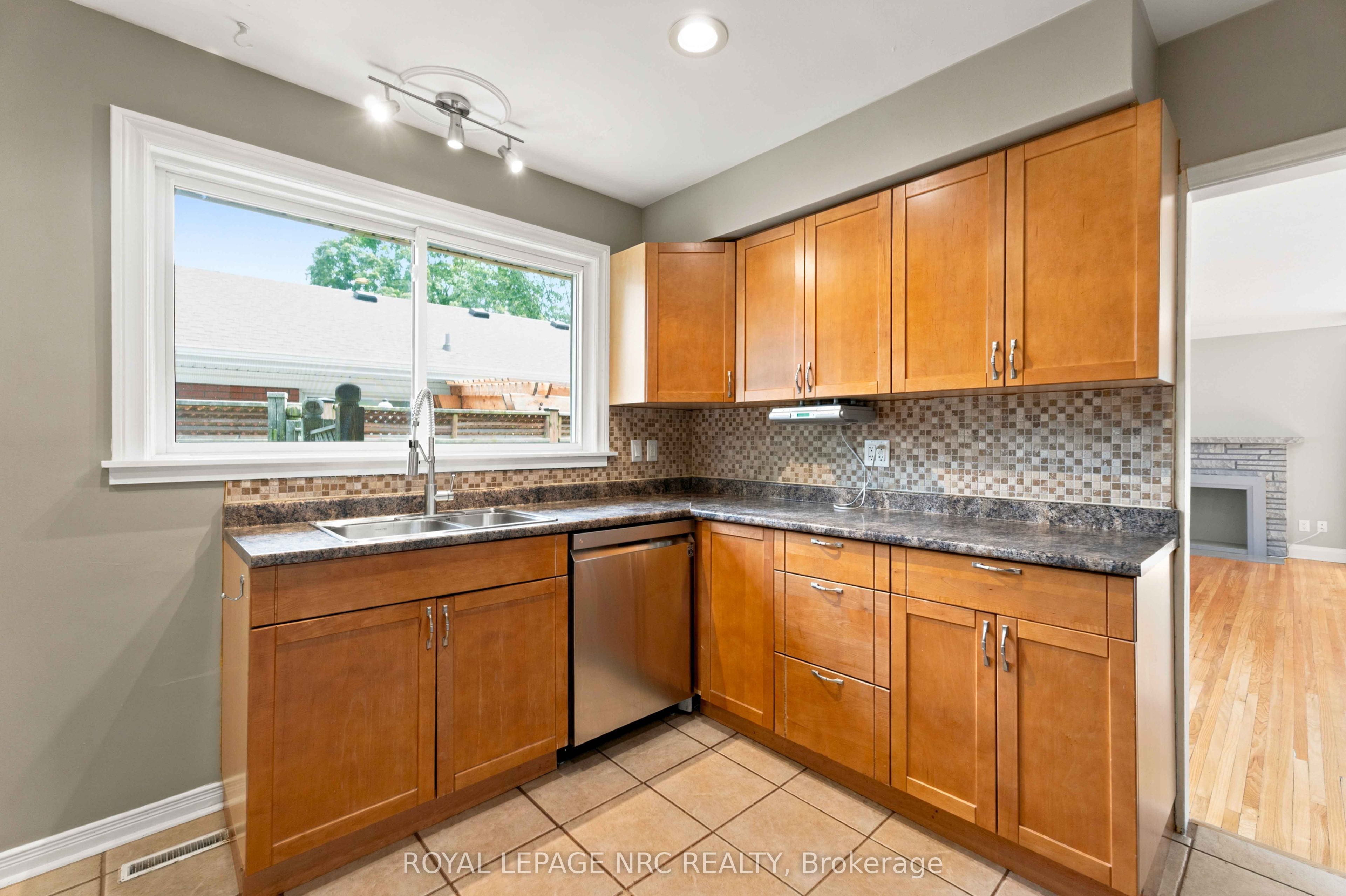 45 Woodcroft Crescent Property Photo 11