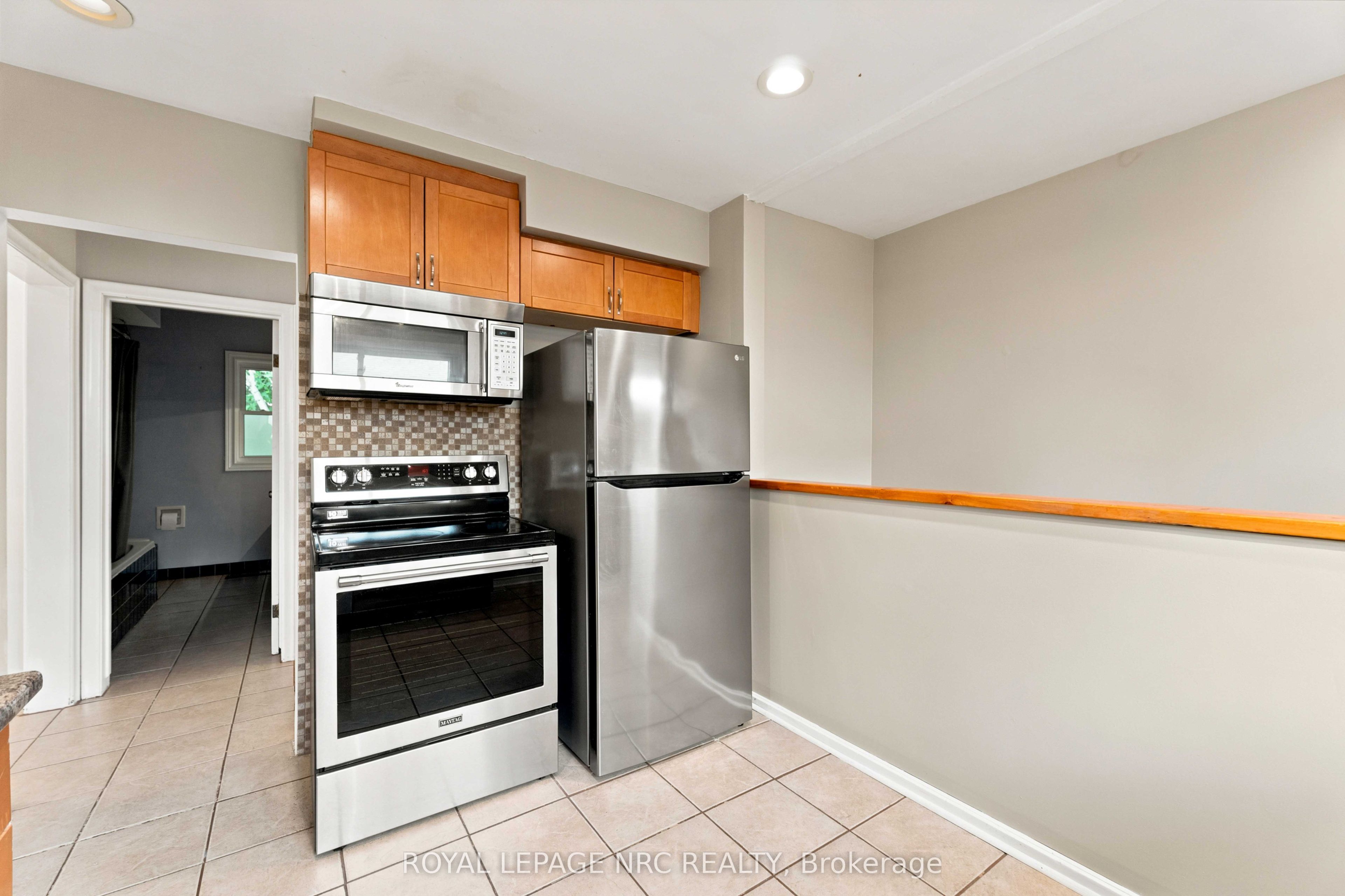 45 Woodcroft Crescent Property Photo 12