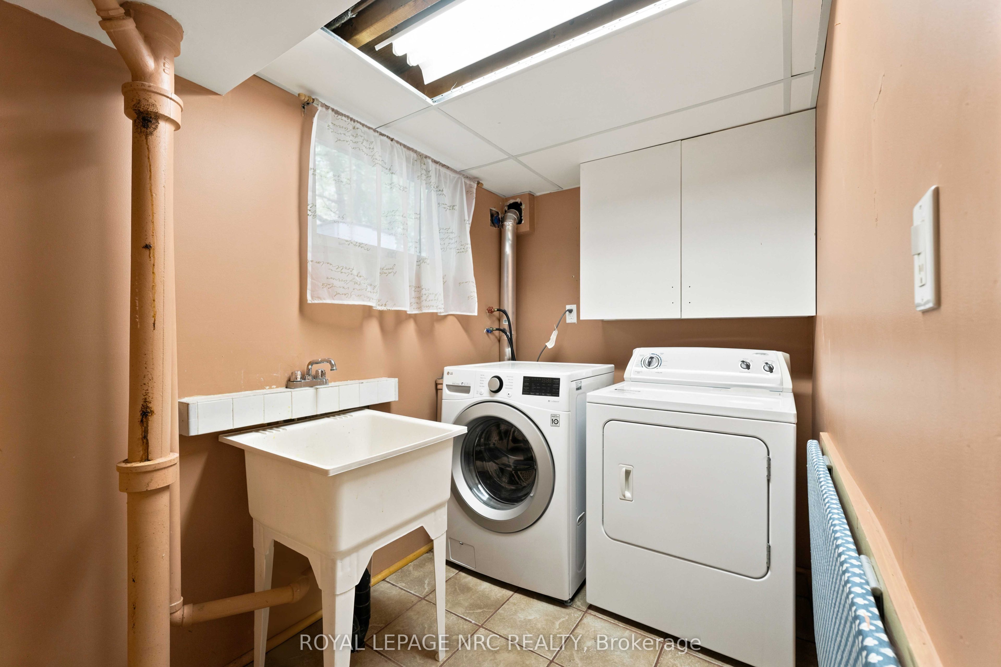 45 Woodcroft Crescent Property Photo 29