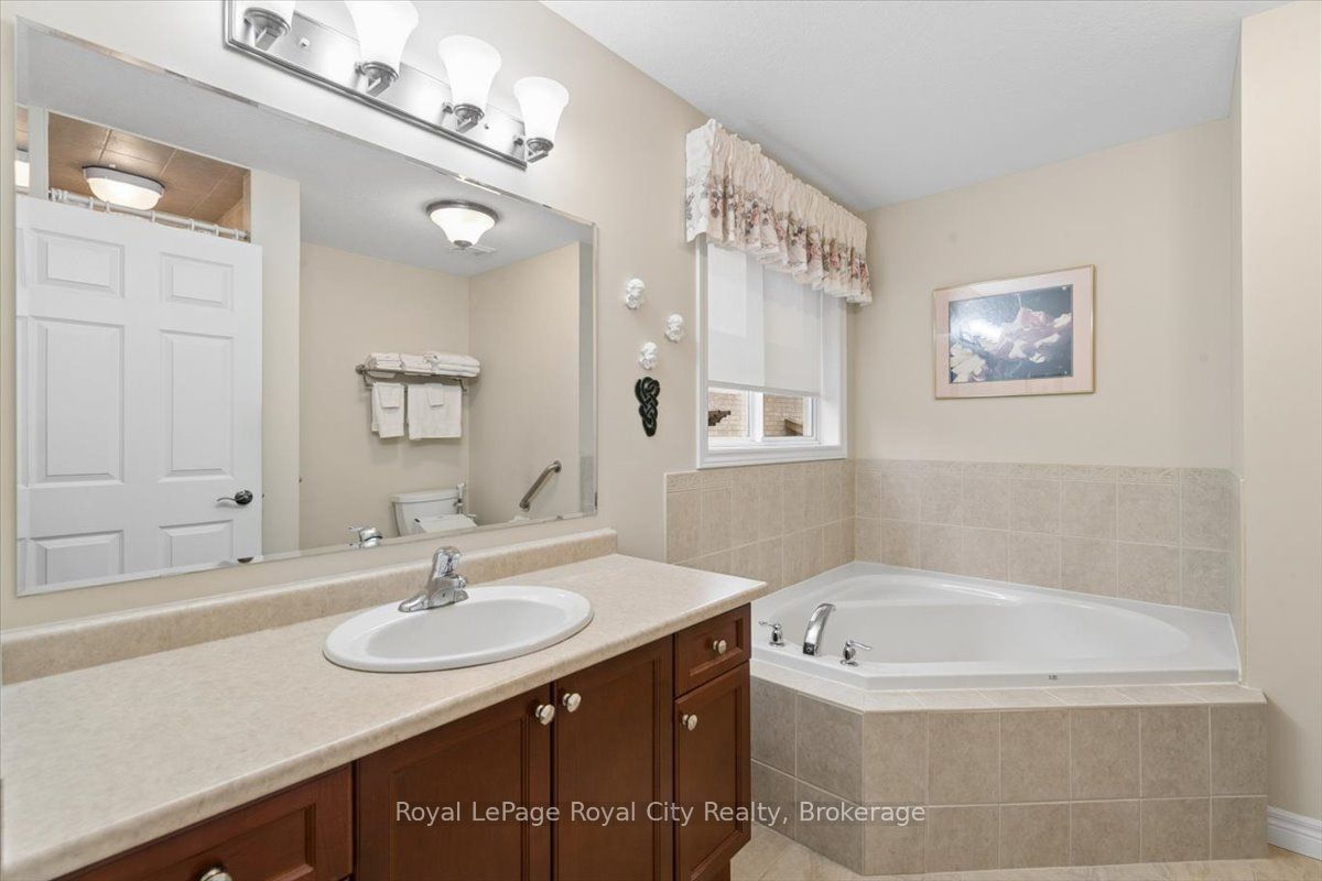 18 Mullin Drive Property Photo 25