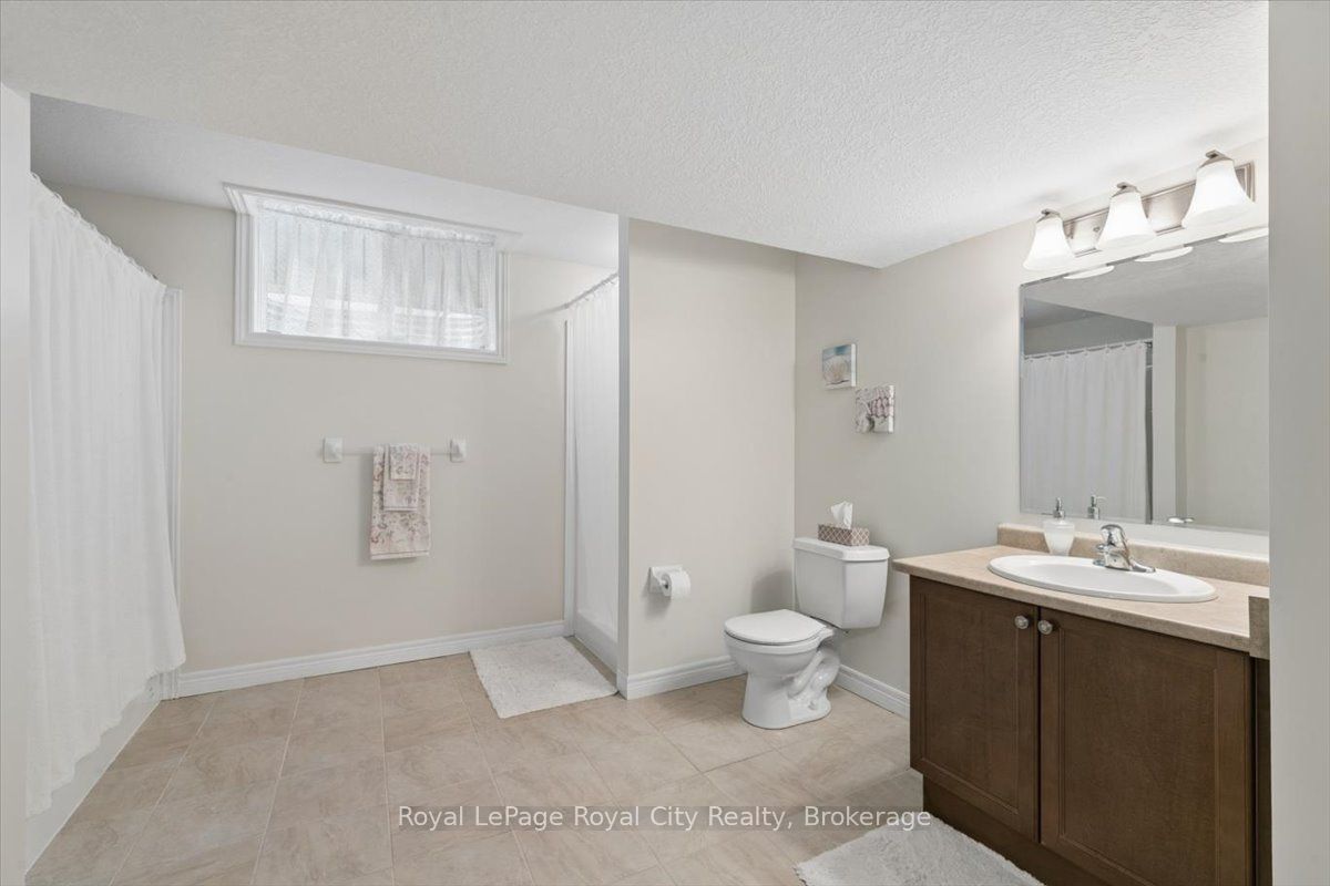 18 Mullin Drive Property Photo 37