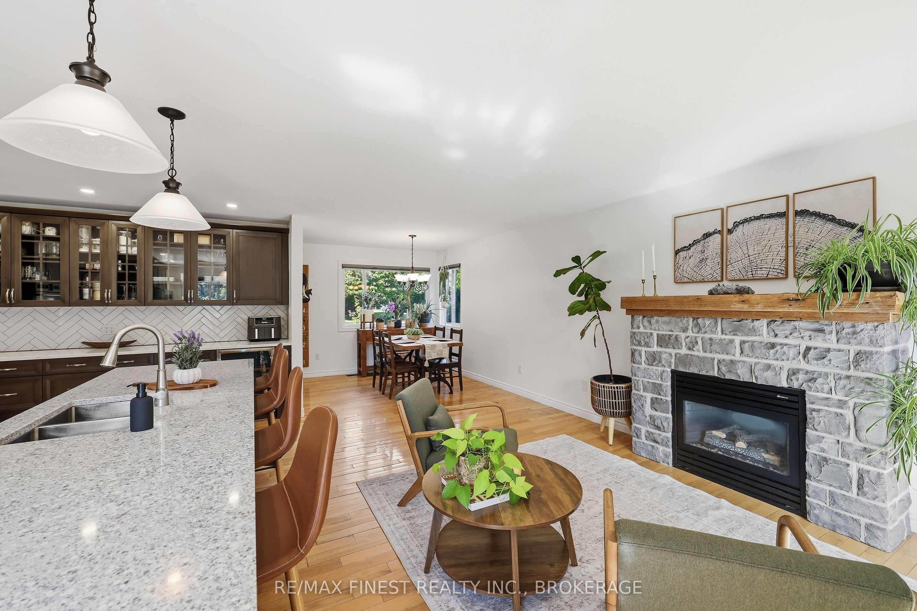 4404 Ashwood Drive Property Photo 16