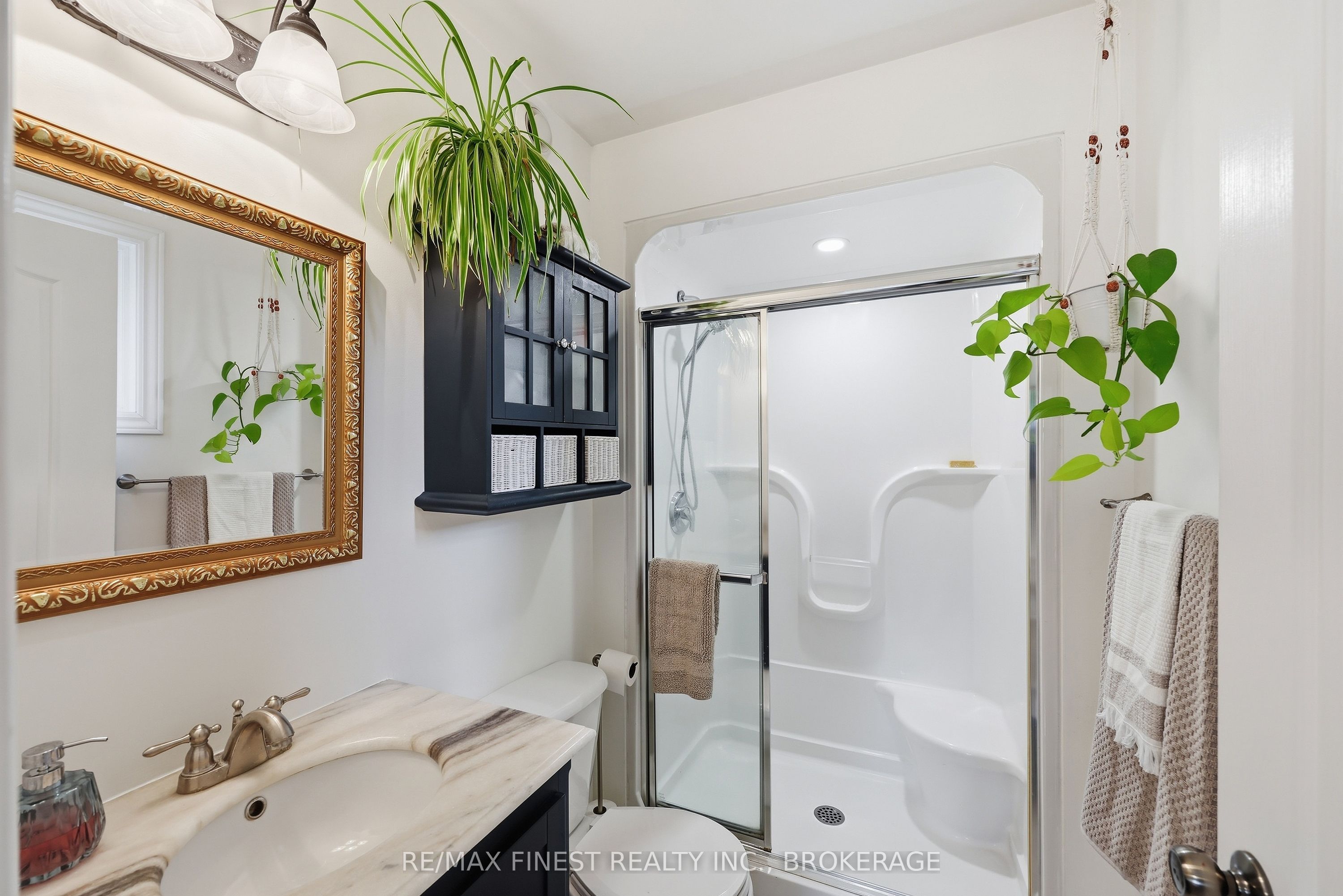 4404 Ashwood Drive Property Photo 24