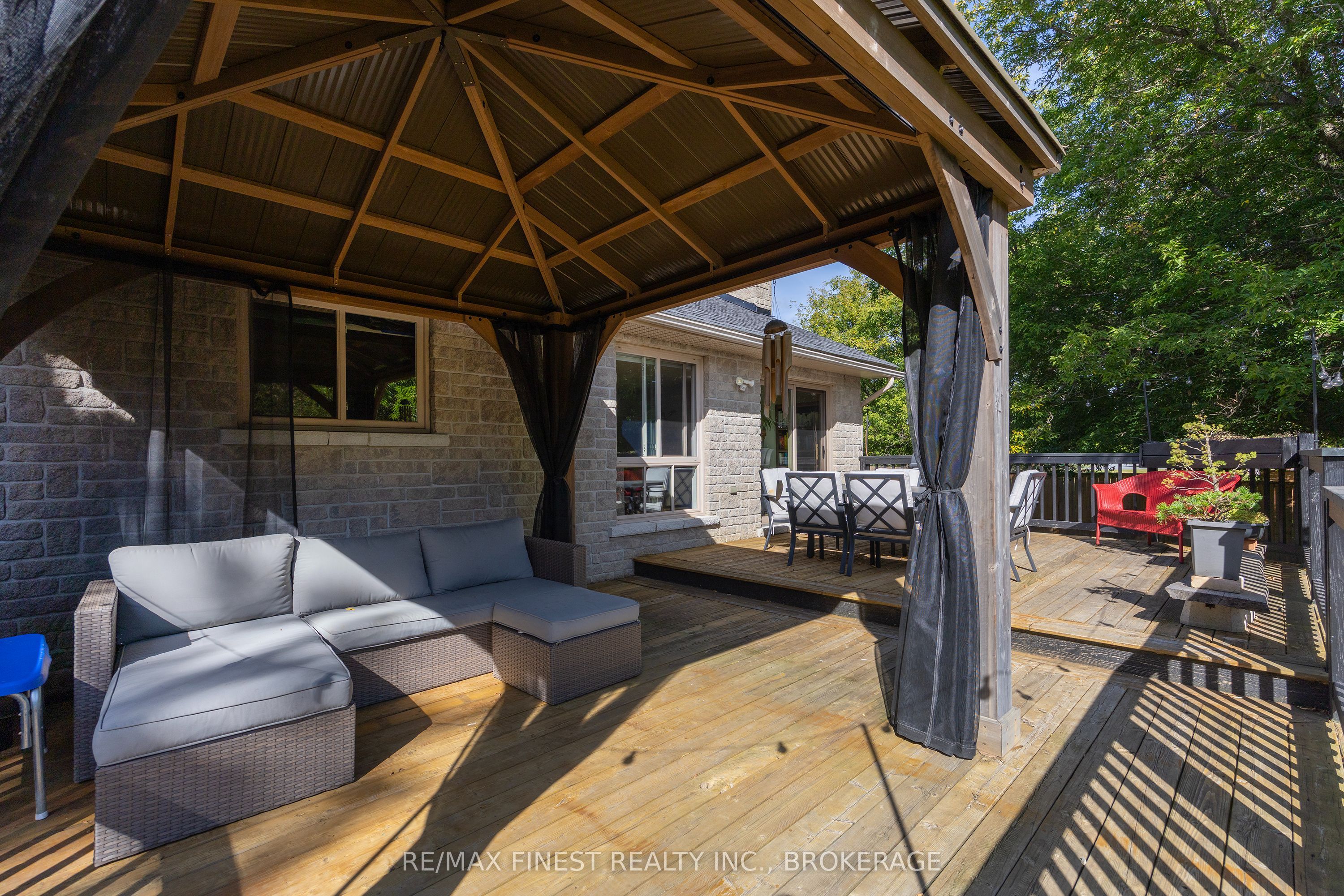 4404 Ashwood Drive Property Photo 34
