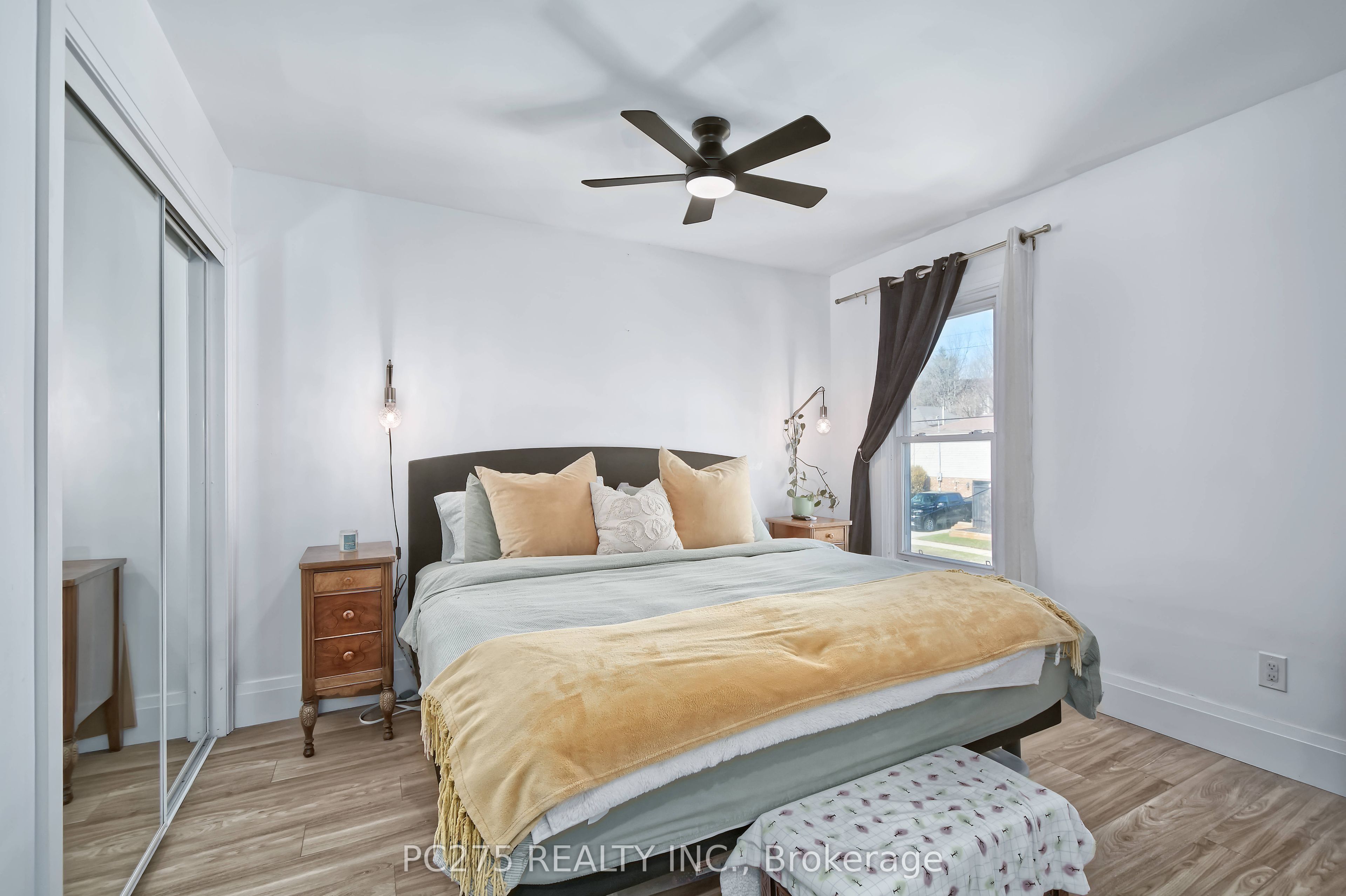 92 Walnut Street Property Photo 17