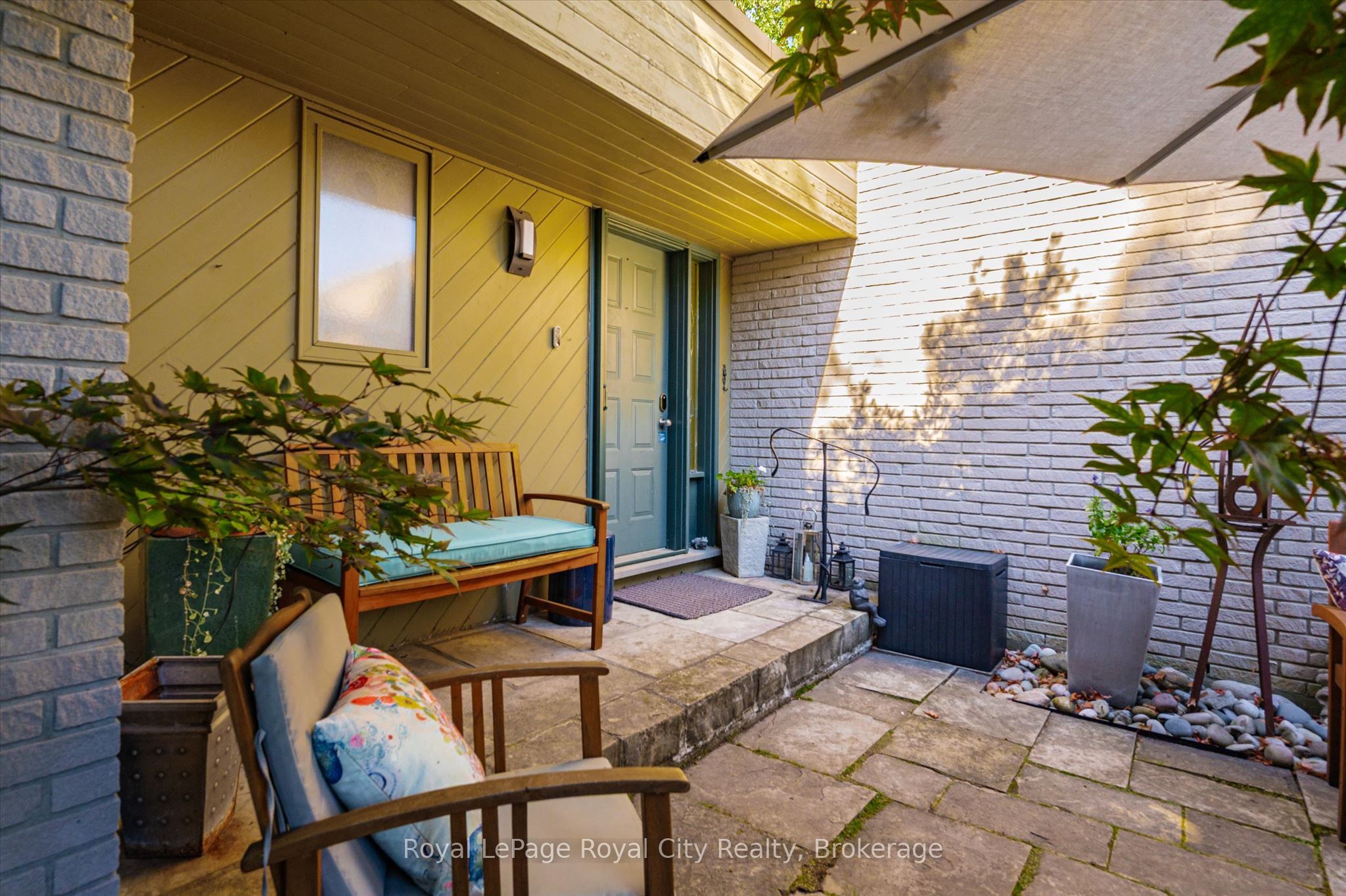 168 South River Road Property Photo 6