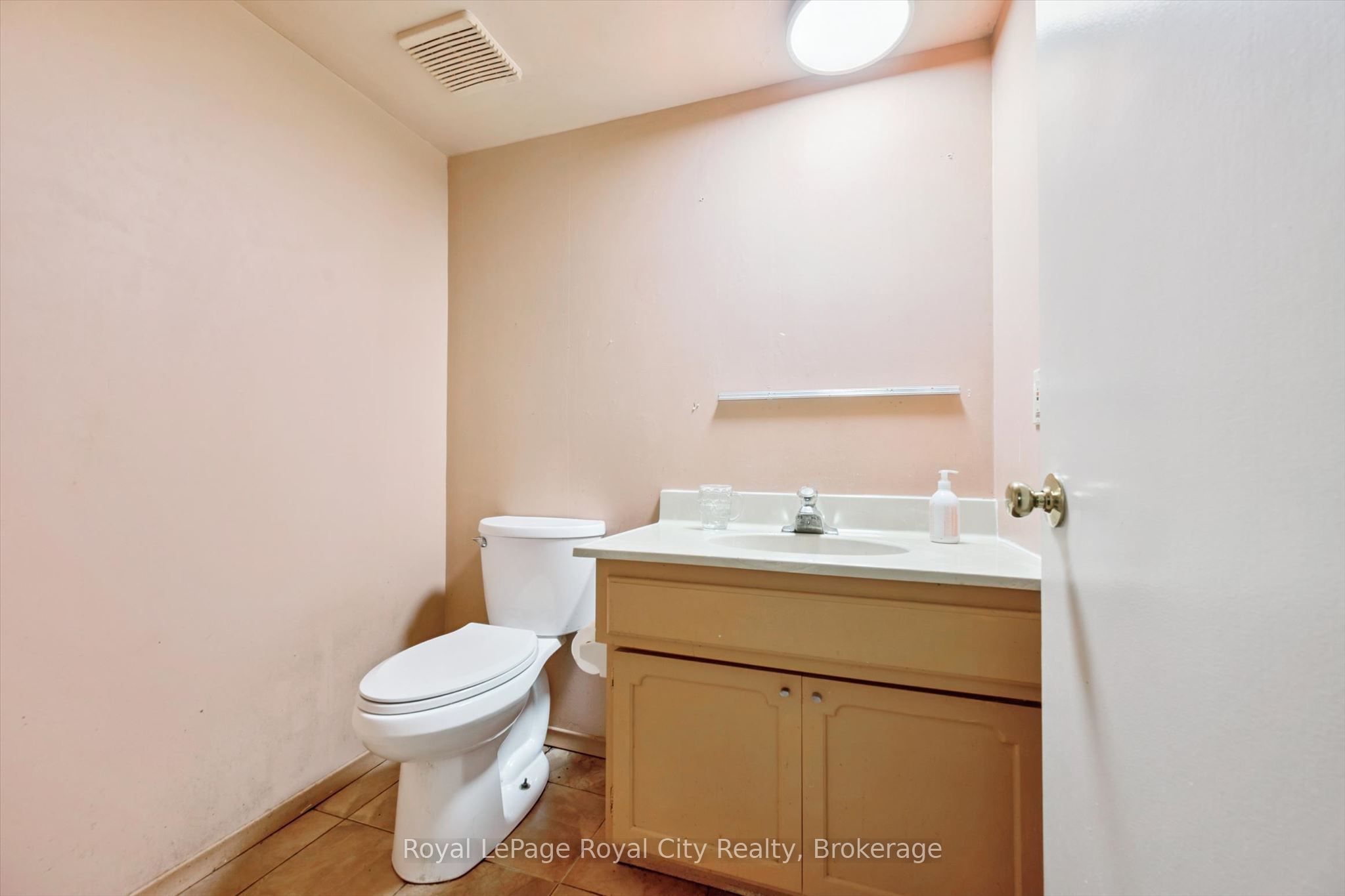 168 South River Road Property Photo 30