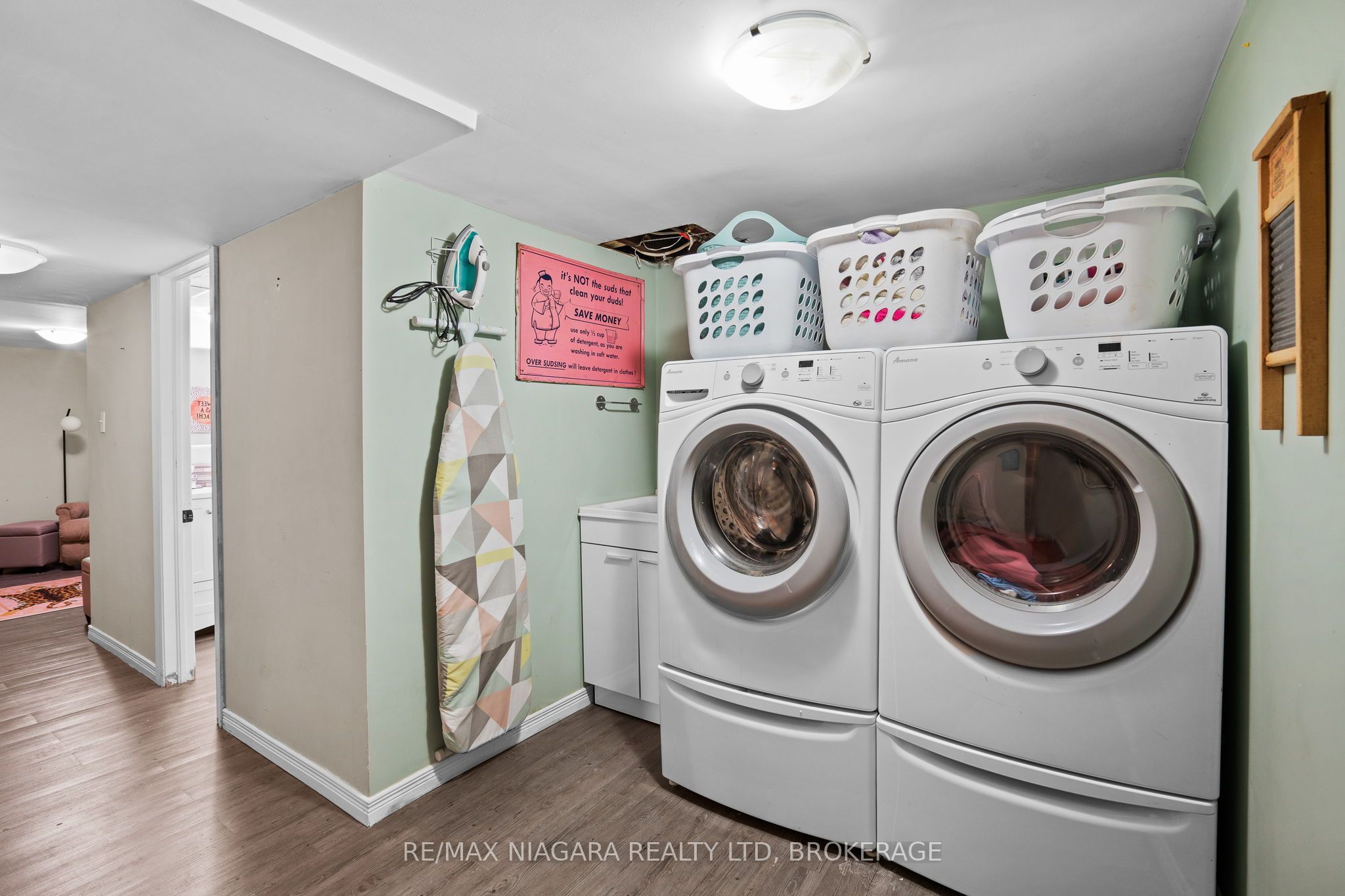 128 Adelaide Street Property Photo 13
