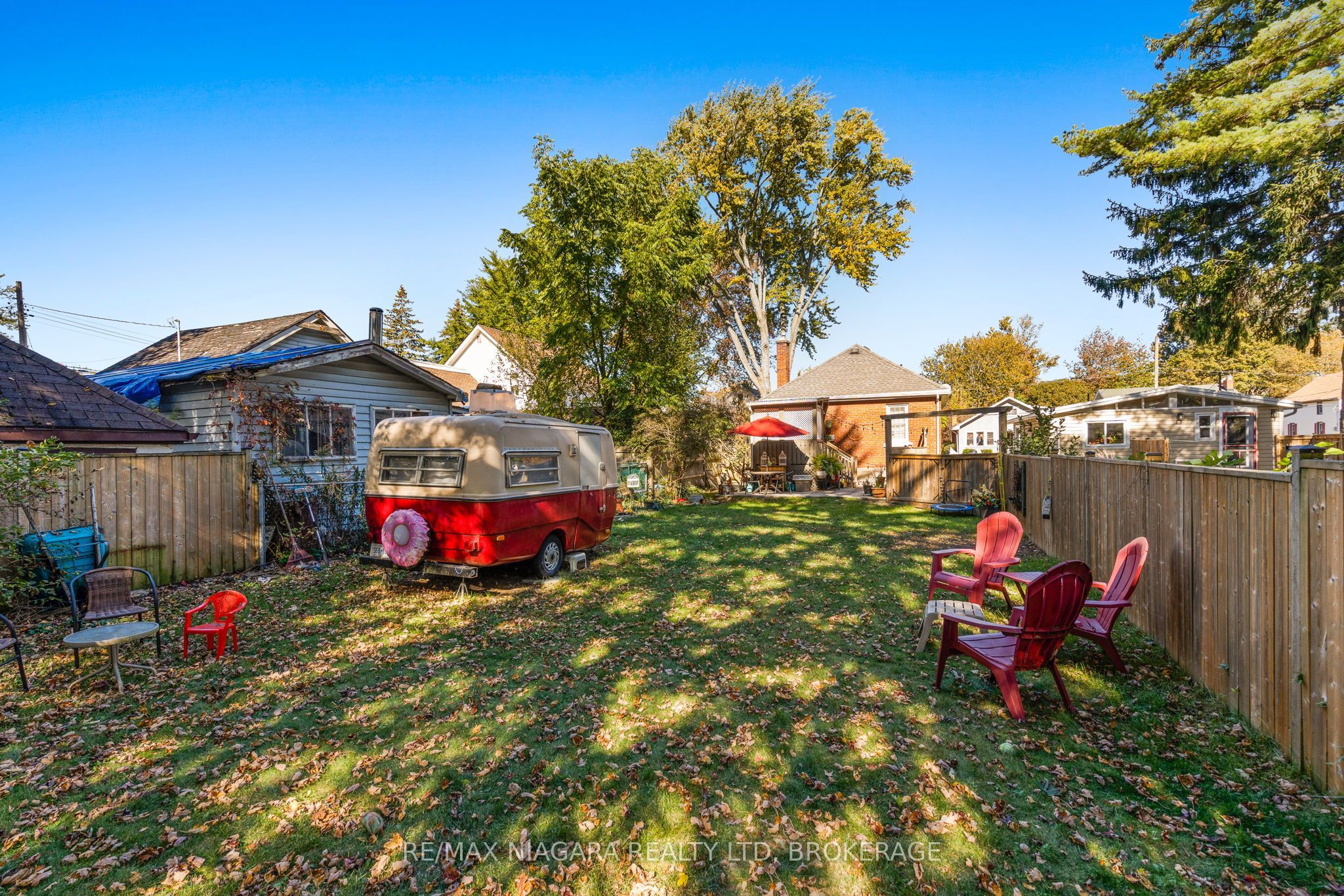 128 Adelaide Street Property Photo 23