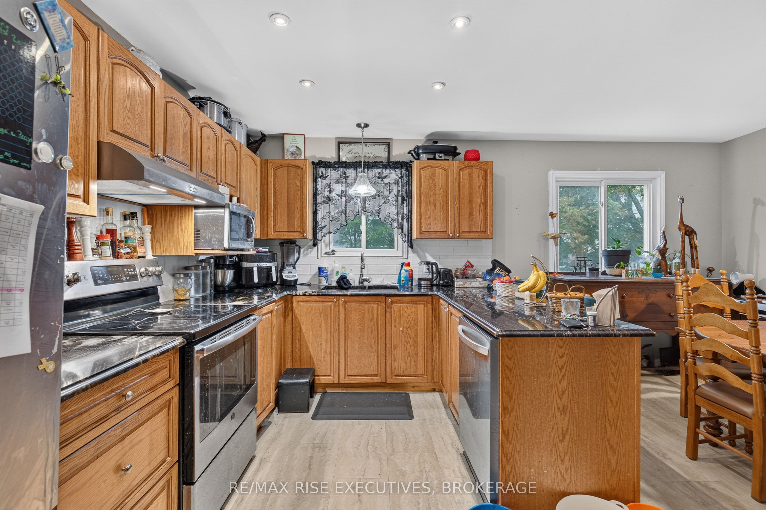 870 Winchester Lane 17 Property Photo 5