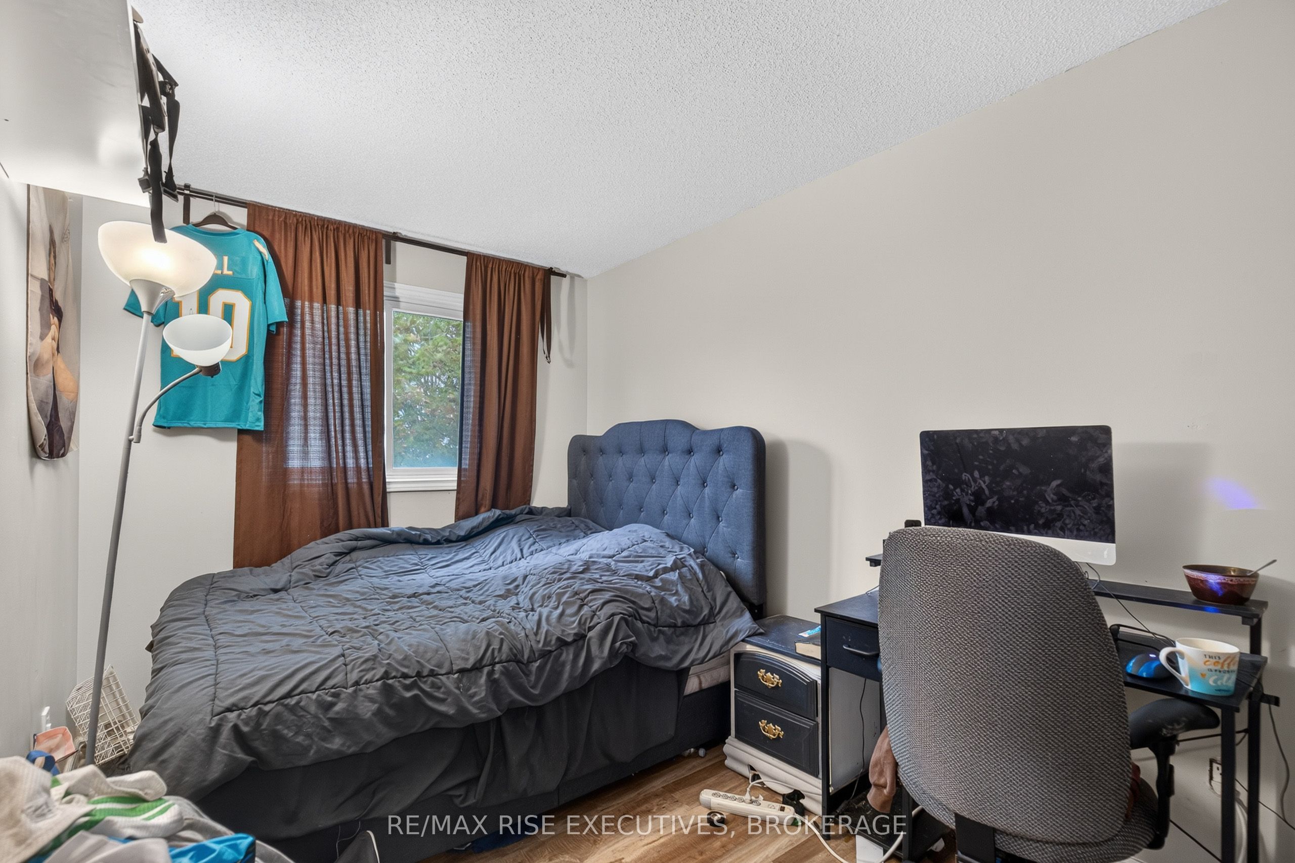 870 Winchester Lane 17 Property Photo 13