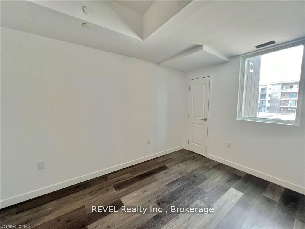 7549 Kalar Road 213 Property Photo 8