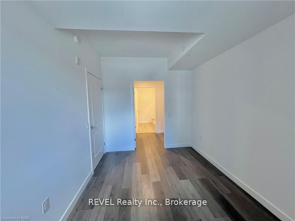 7549 Kalar Road 213 Property Photo 11