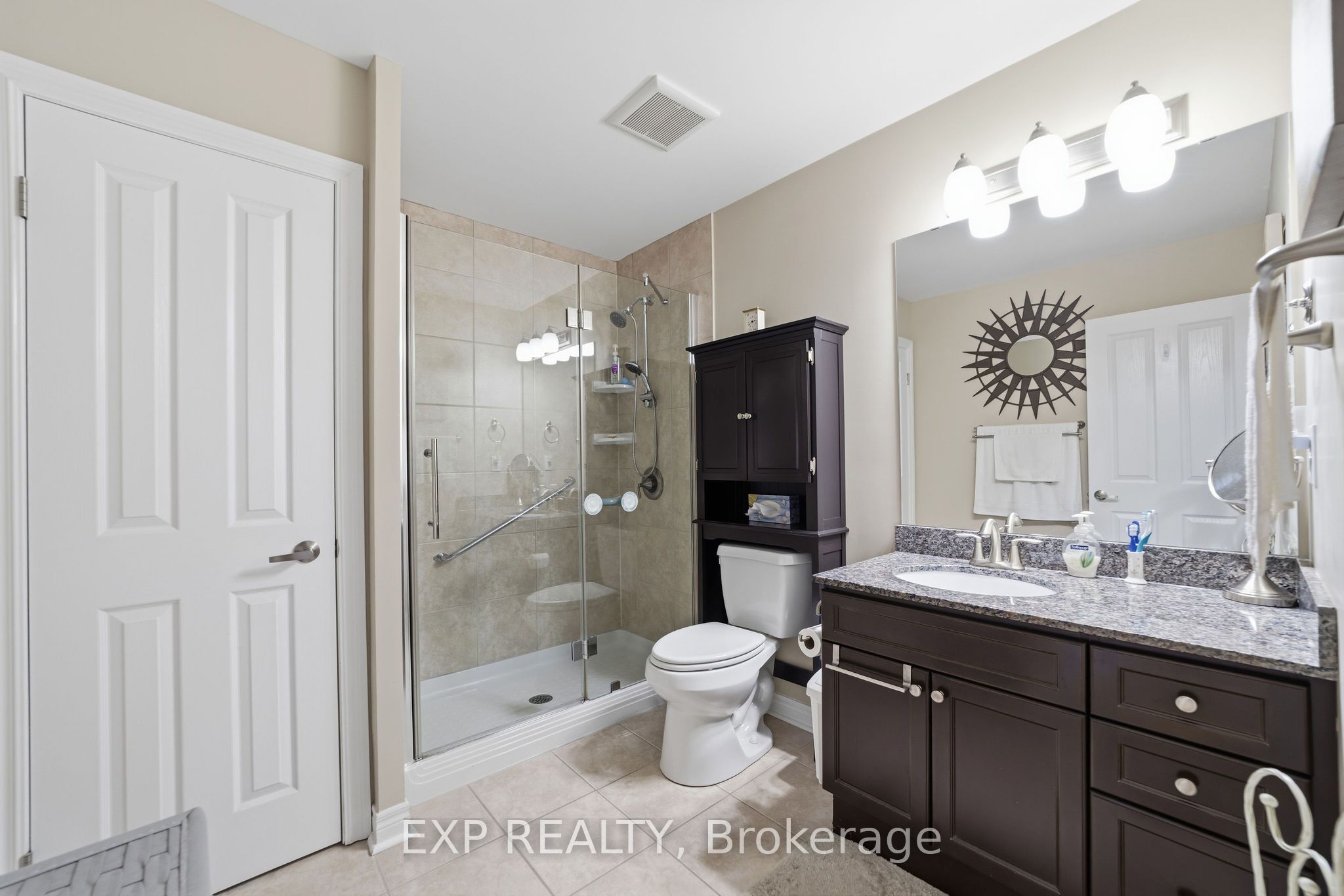 1030 Coronation Drive 105 Property Photo 14