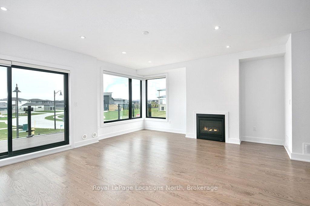 117 Sladden Court 5 Property Photo 4