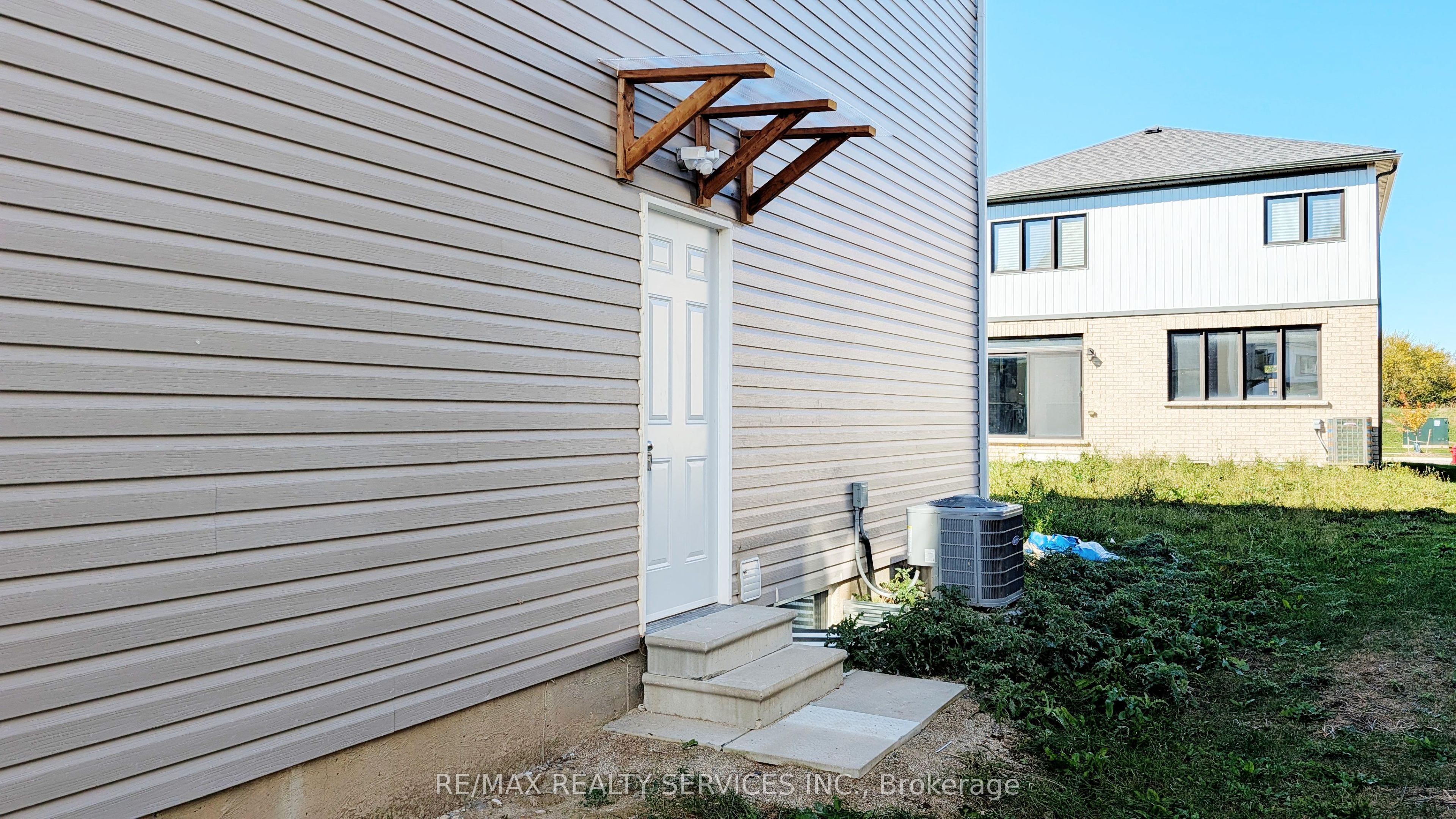 21 Keelson Street Basement Property Photo 3