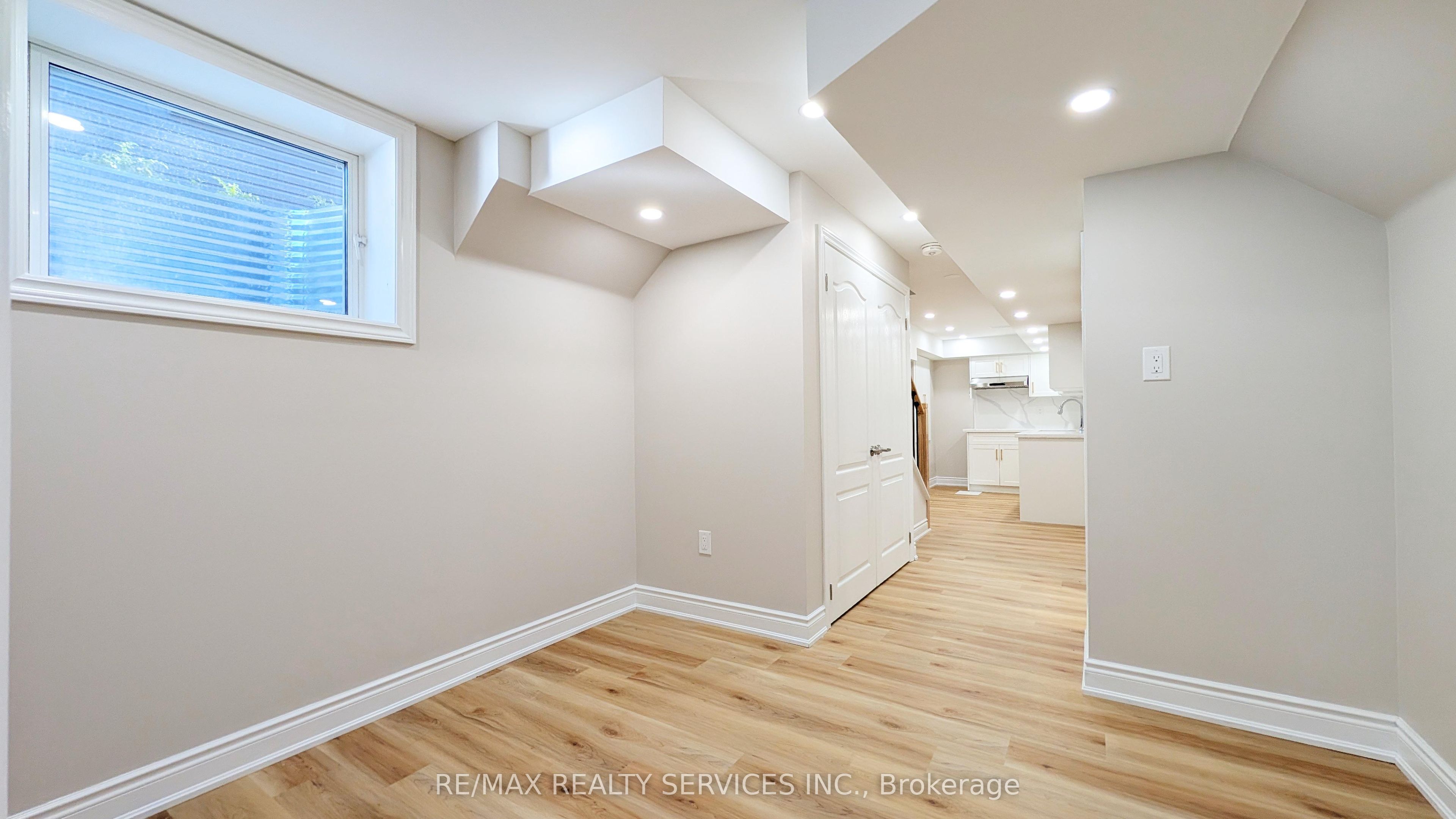 21 Keelson Street Basement Property Photo 11