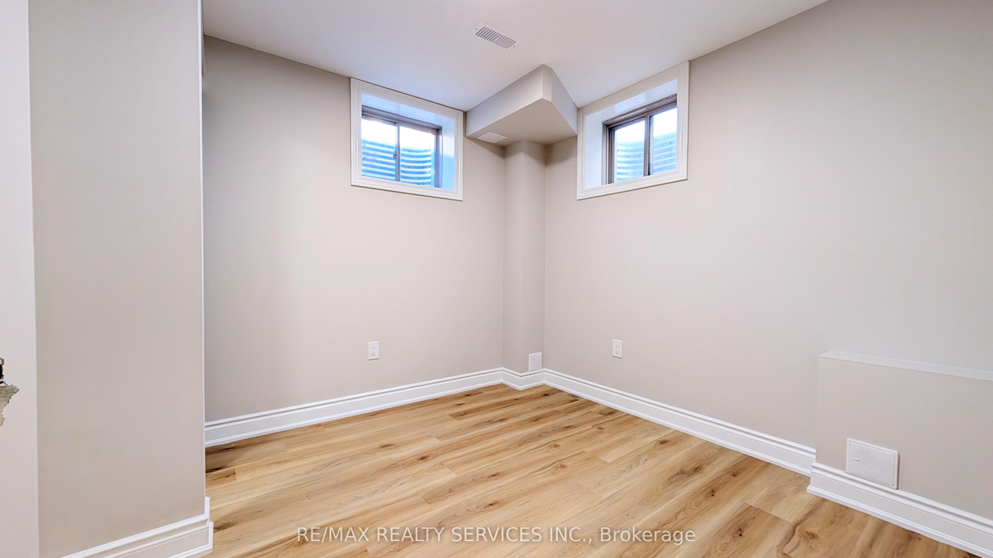 21 Keelson Street Basement Property Photo 12