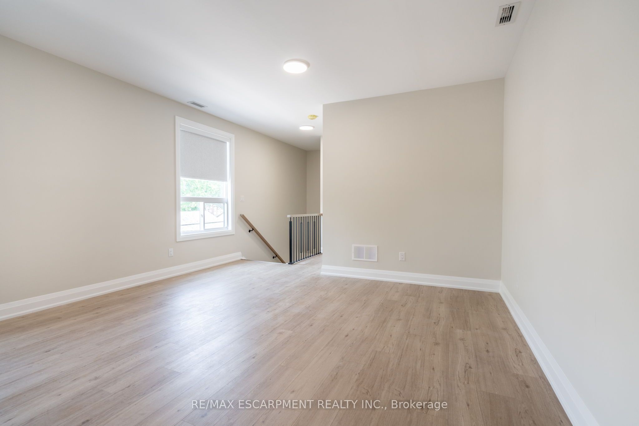 9 Munn Street A Property Photo 7