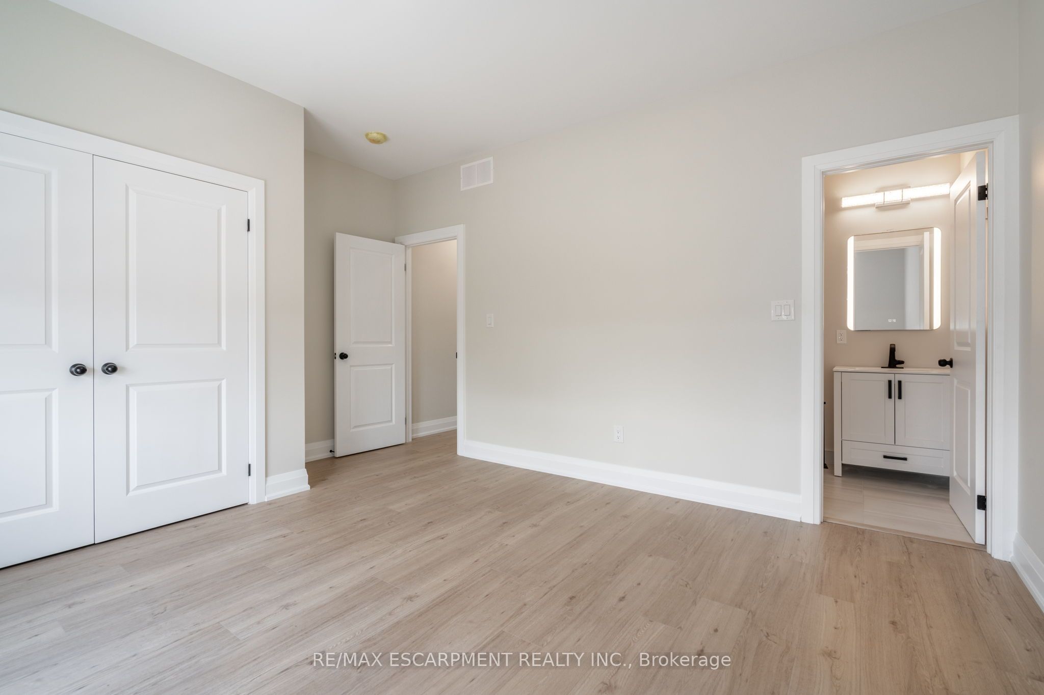 9 Munn Street A Property Photo 28