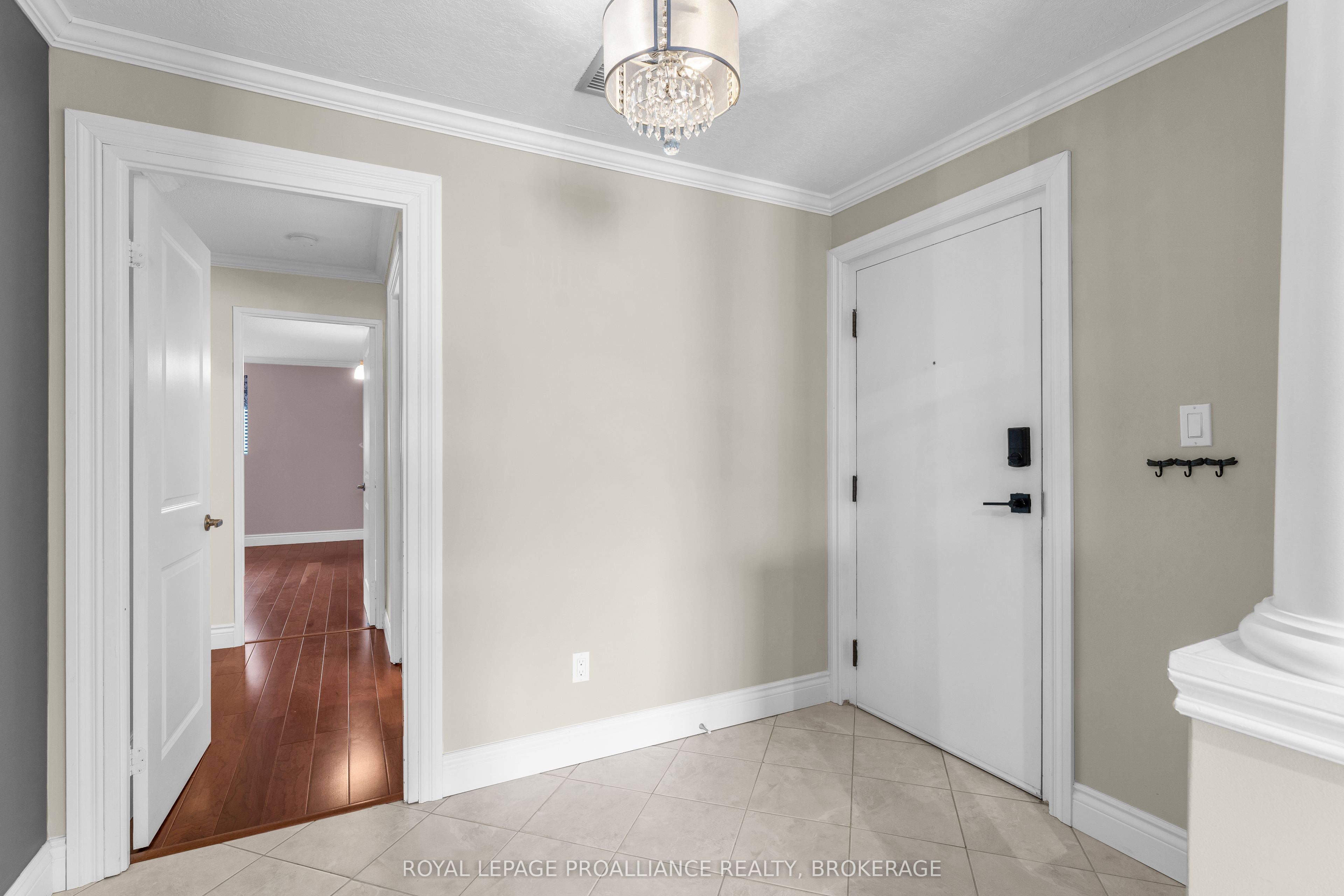 235 South Street S 101 Property Photo 5