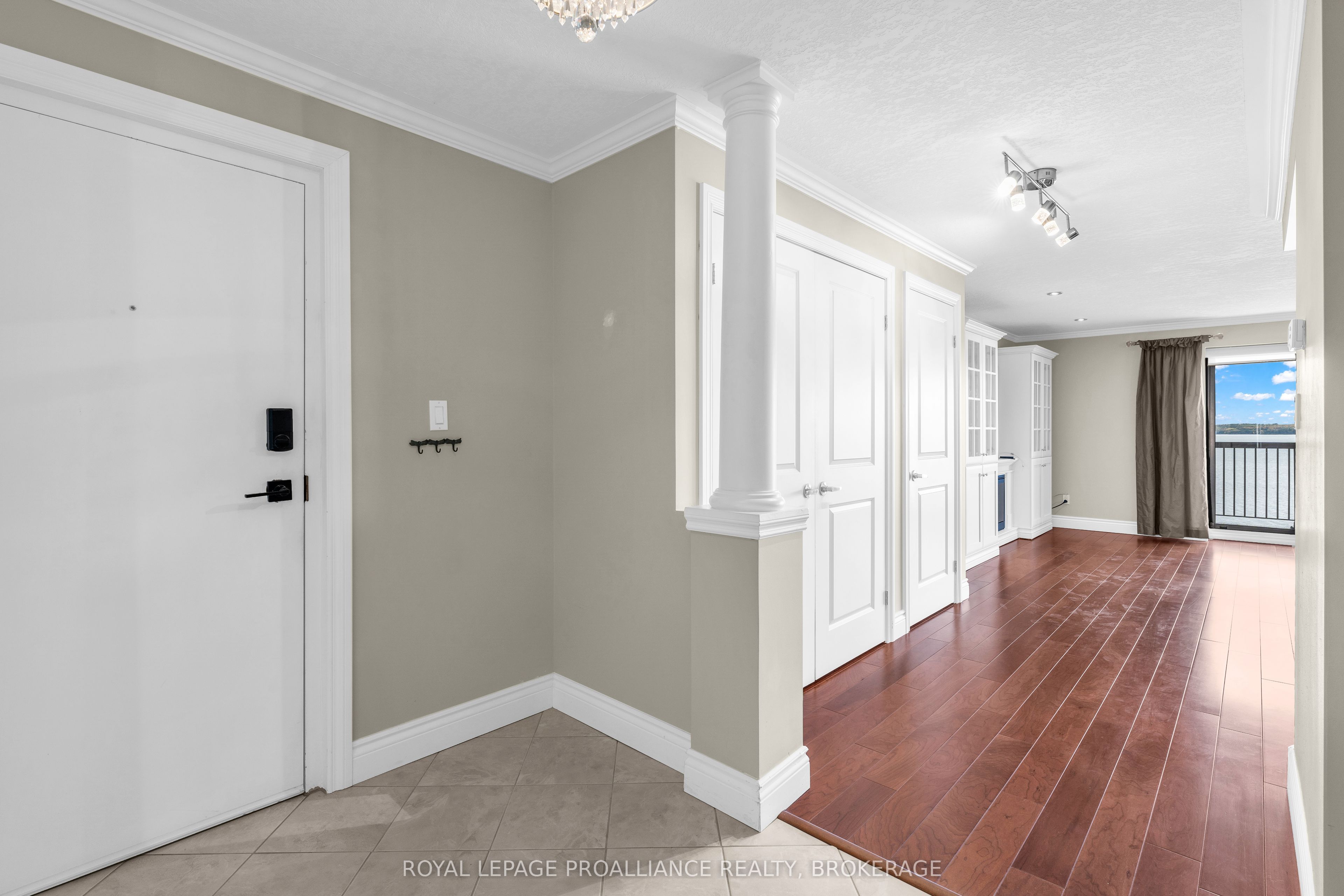 235 South Street S 101 Property Photo 6