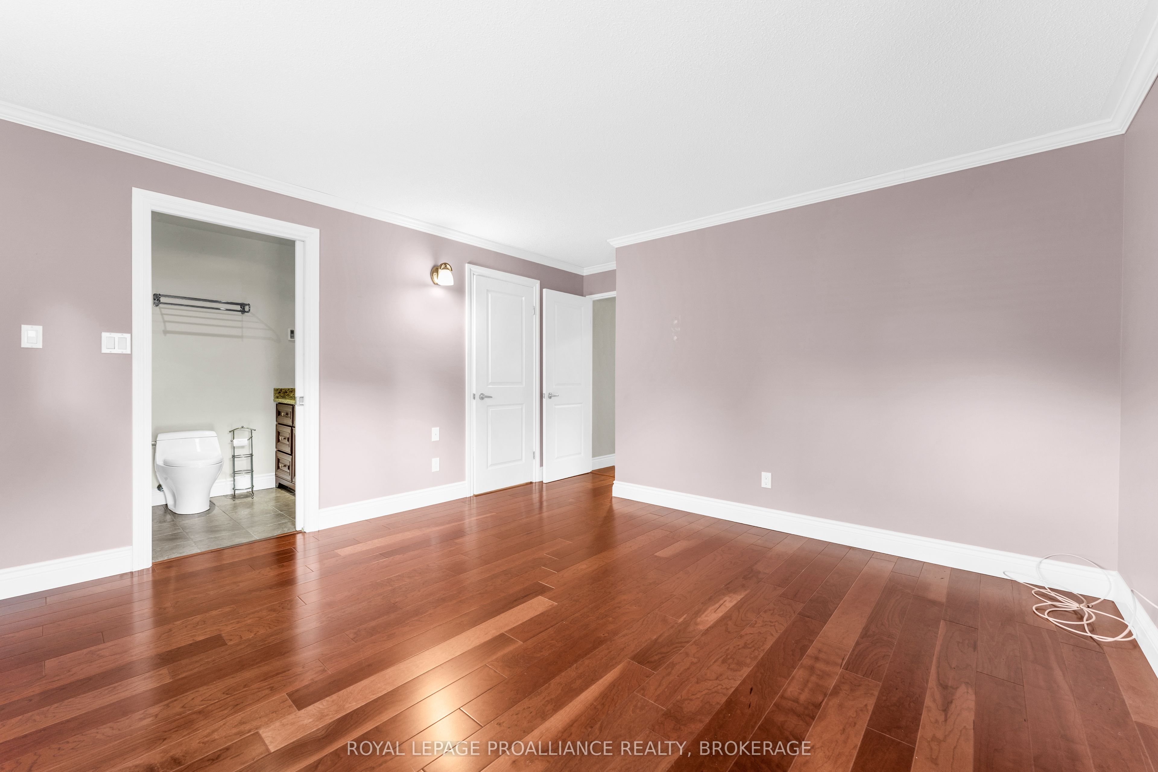 235 South Street S 101 Property Photo 17