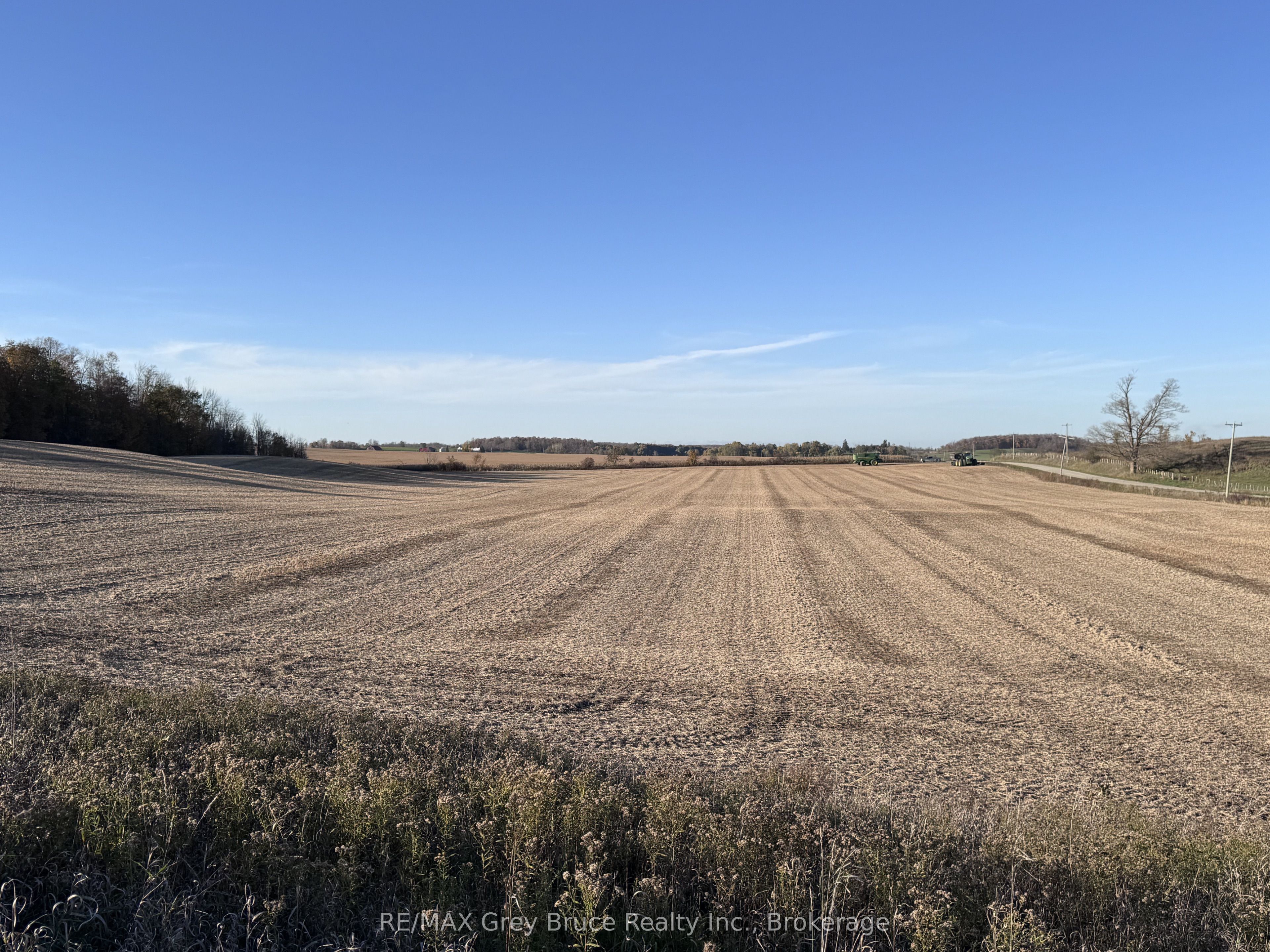 1279 25 Elderslie Side Road Property Photo 14