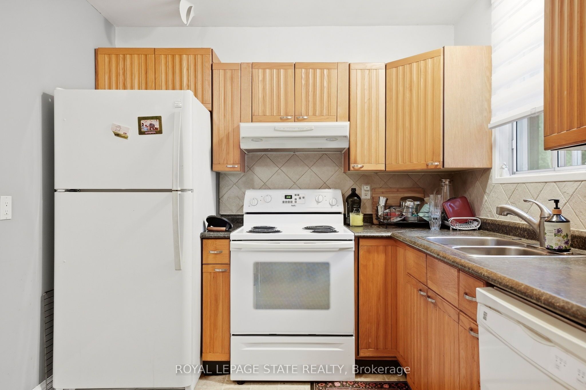 408 Sanatorium Road Property Photo 8