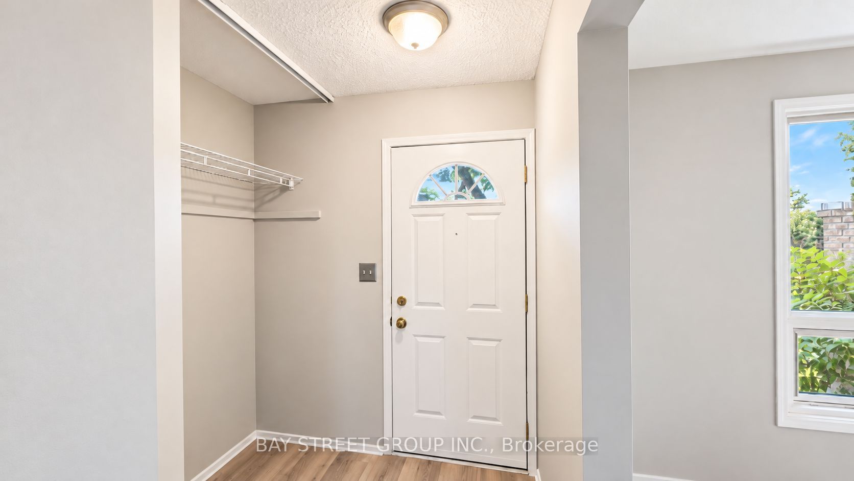 302 Vine Street 43 Property Photo 9