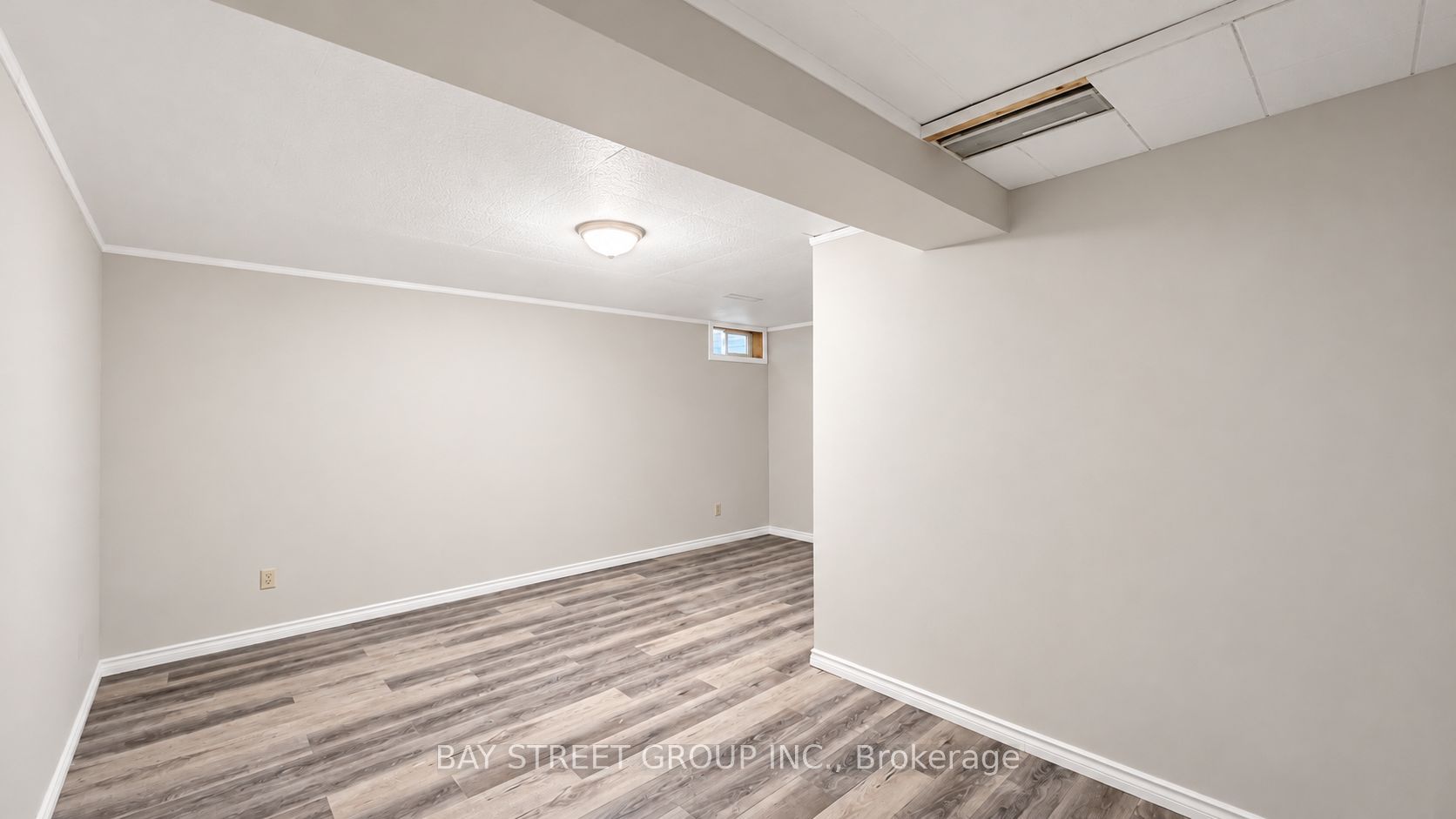 302 Vine Street 43 Property Photo 18