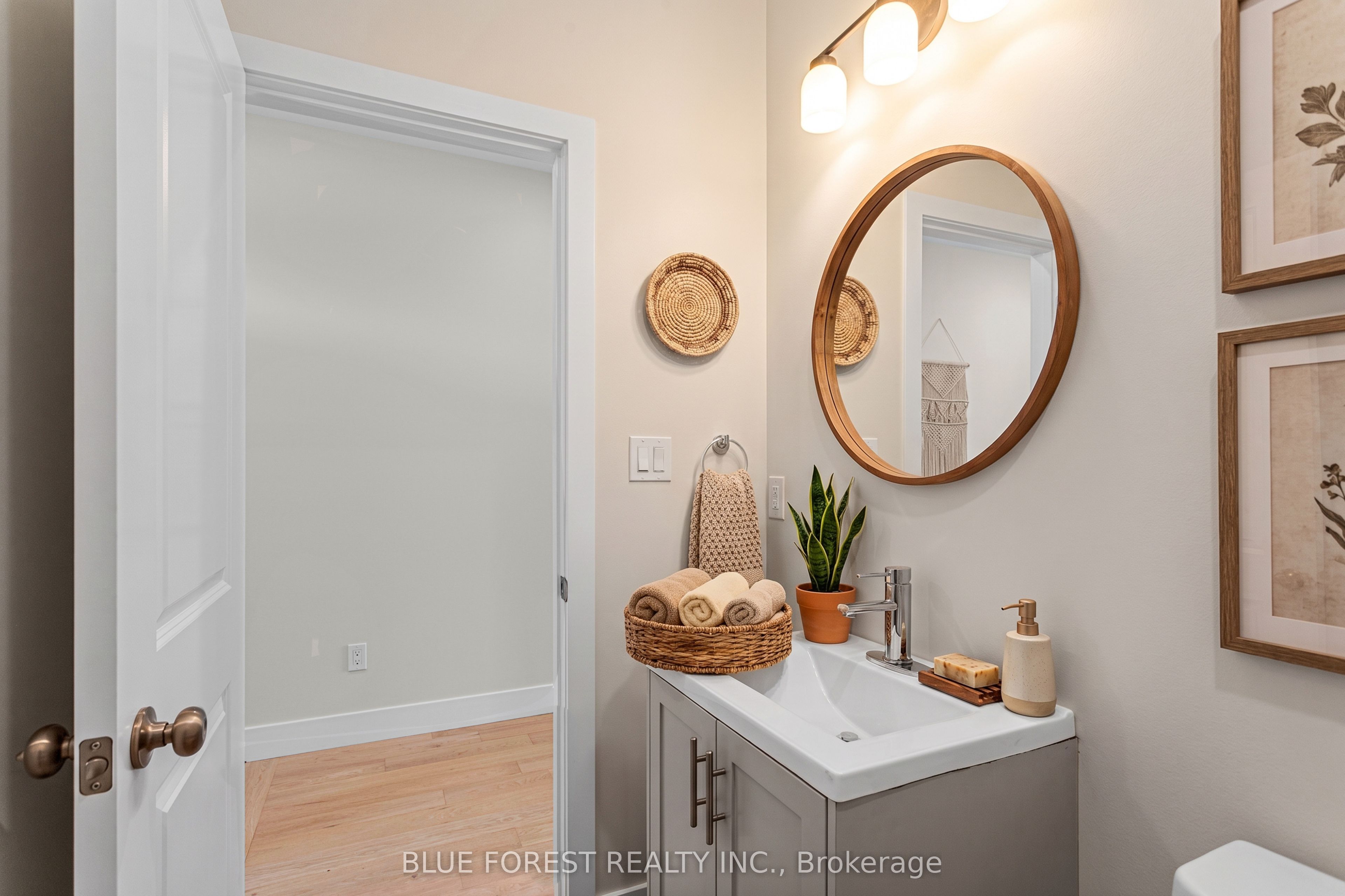 251 Mctavish Street Property Photo 21