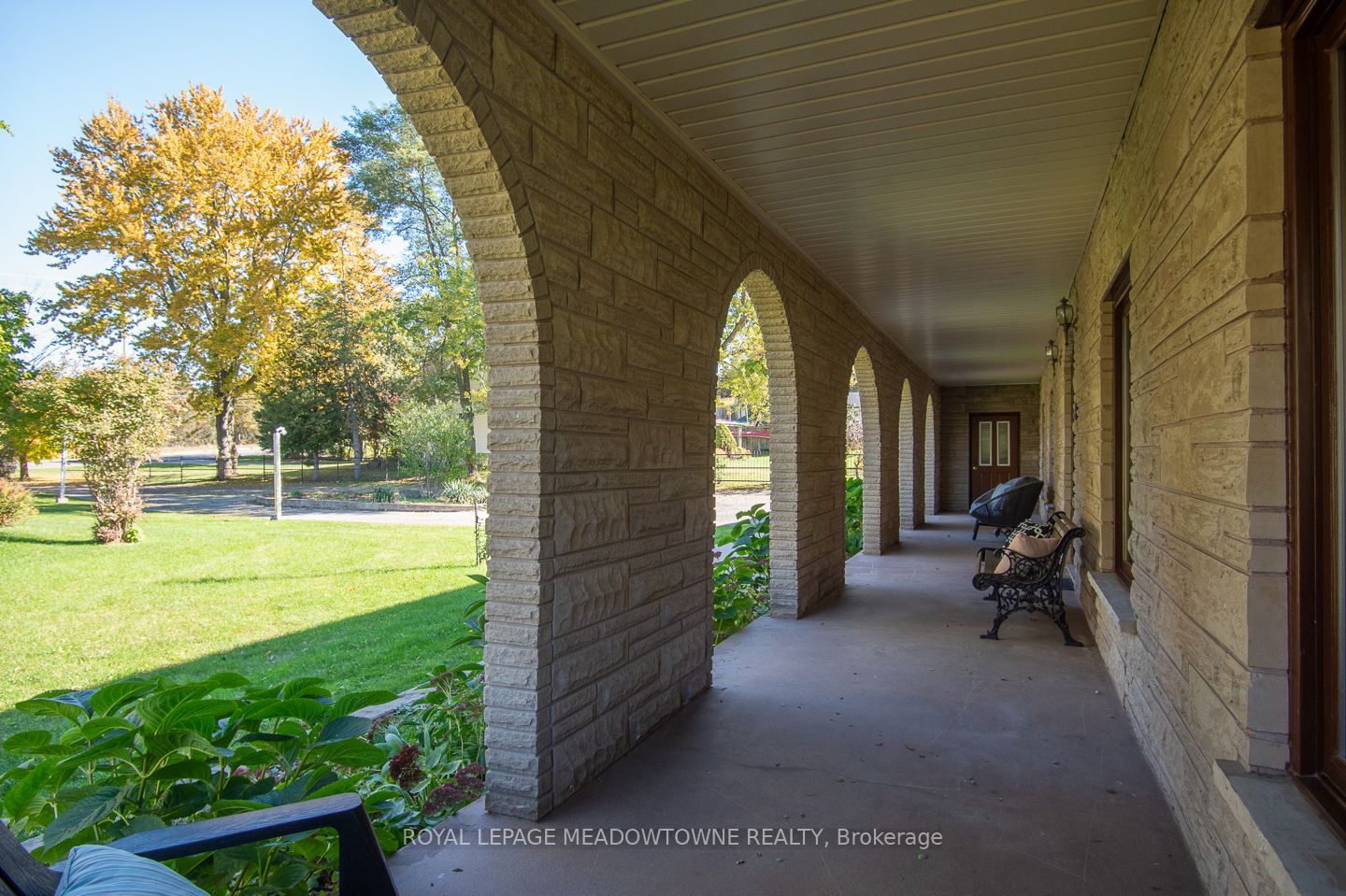 805 Centre Road Property Photo 5