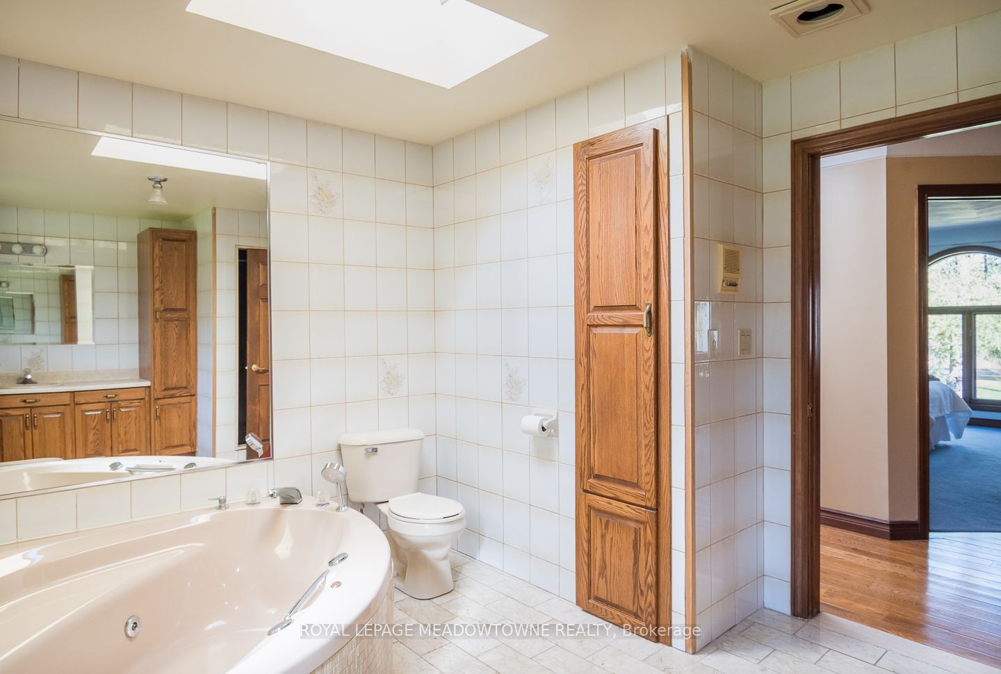 805 Centre Road Property Photo 30