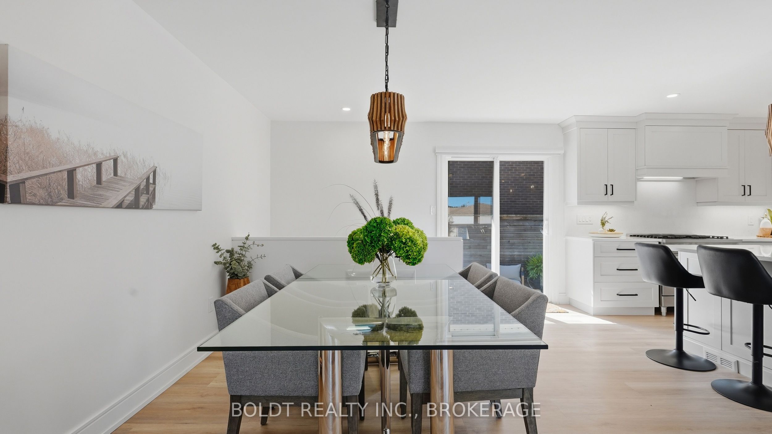 15 The Cedars Street Property Photo 13