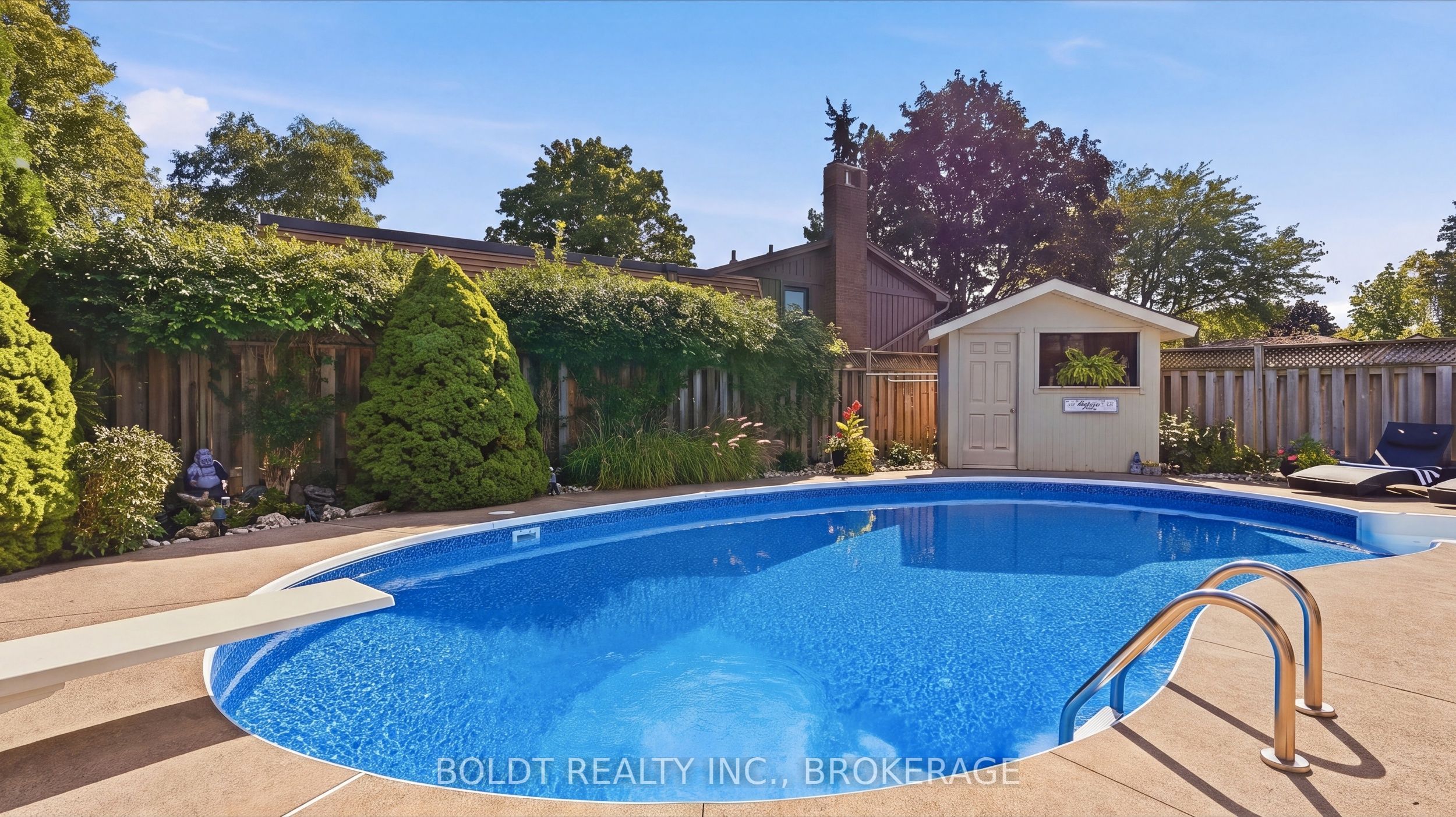 15 The Cedars Street Property Photo 40