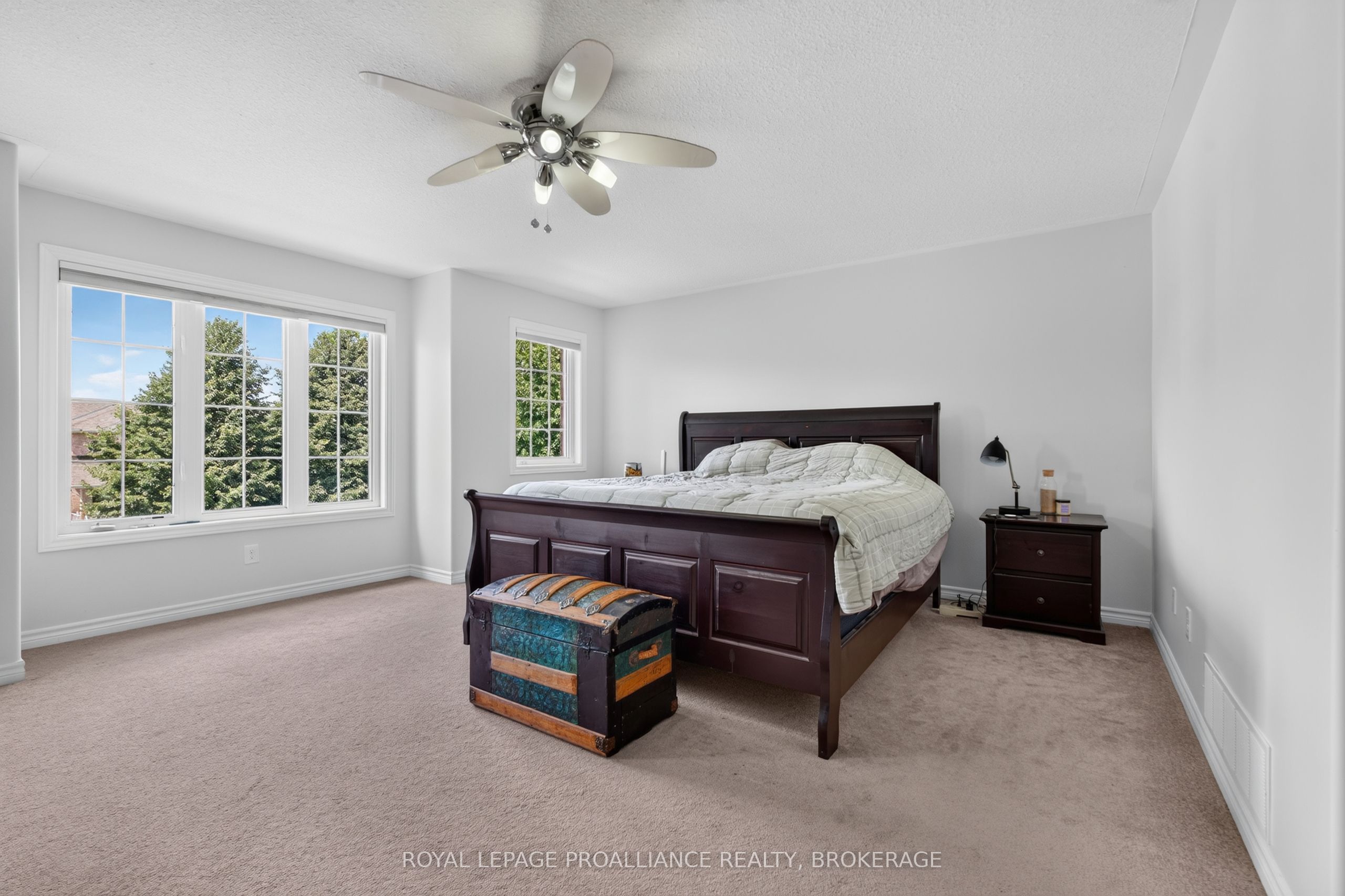 456 Conservatory Drive Property Photo 11