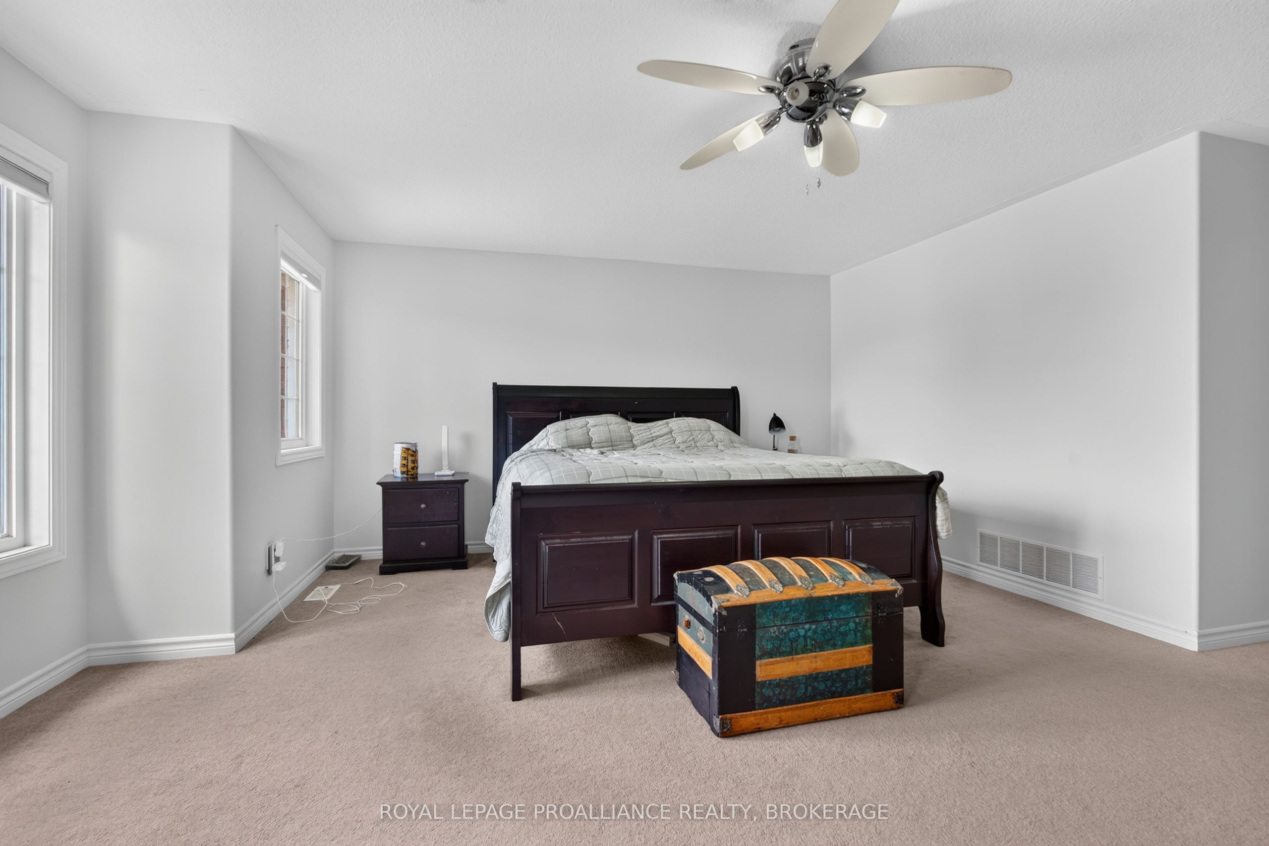456 Conservatory Drive Property Photo 12