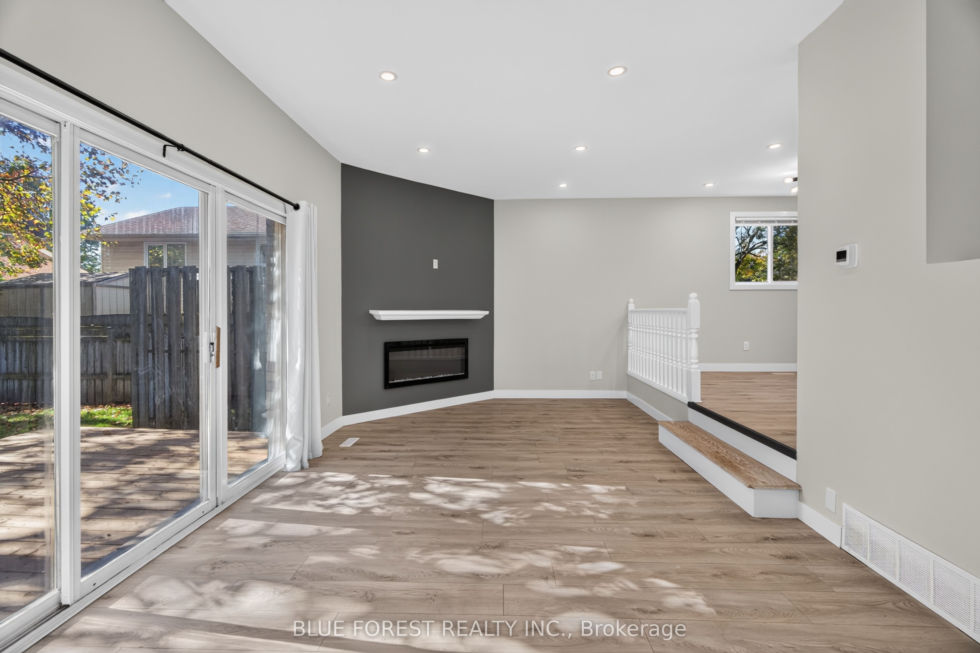 1048 Mahogany Road Property Photo 15