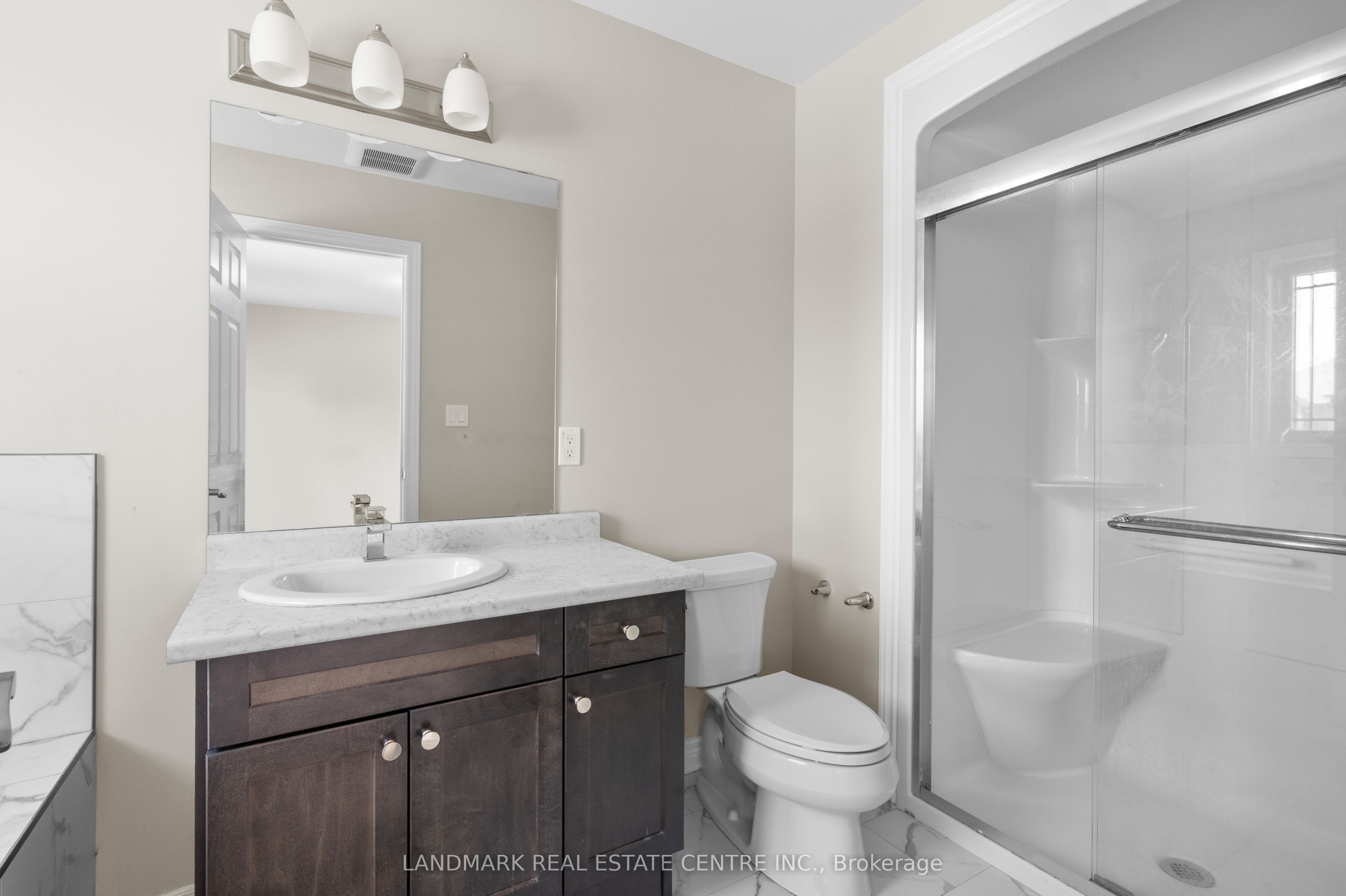 22 Lamb Crescent Property Photo 22