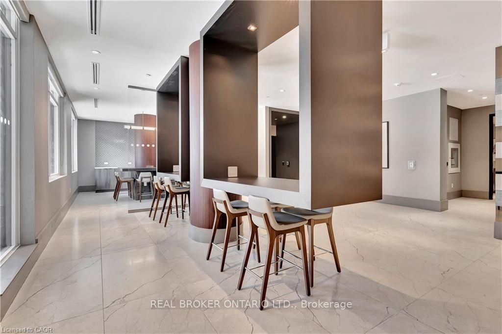 55 Duke Street 227 Property Photo 14
