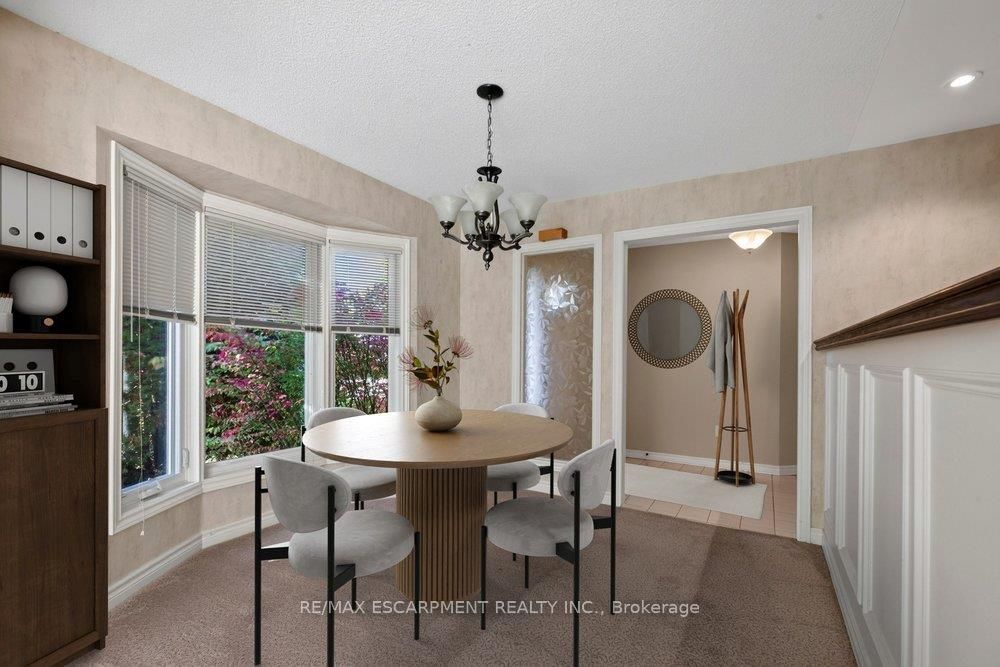 141 Welland Vale Road 29 Property Photo 6