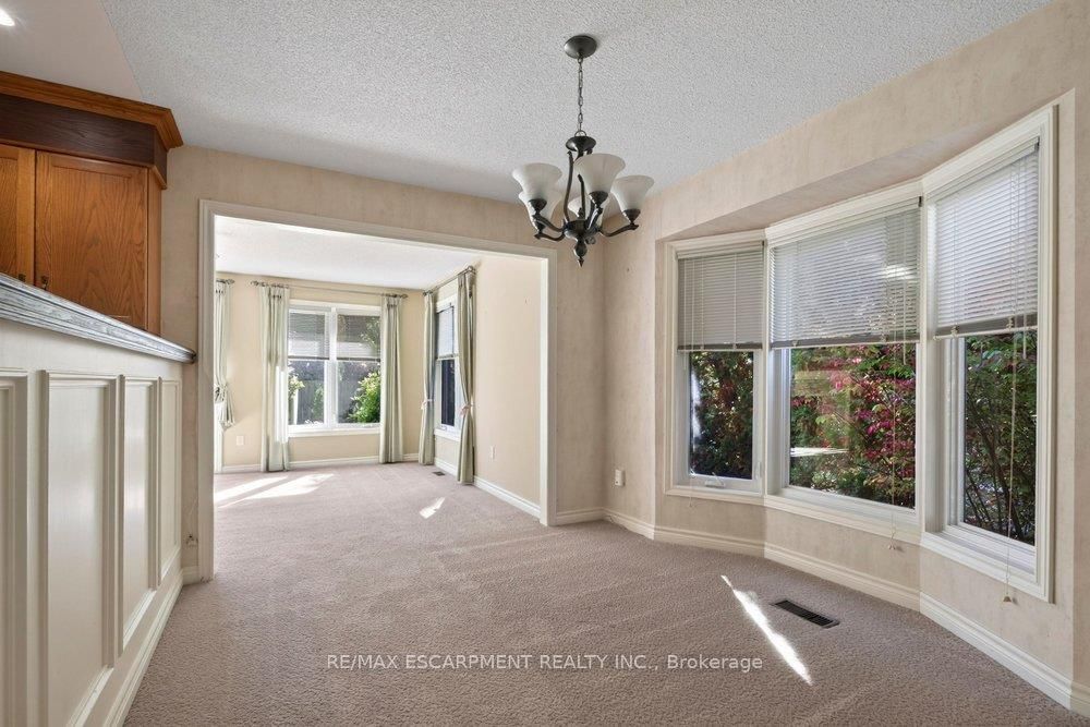 141 Welland Vale Road 29 Property Photo 14