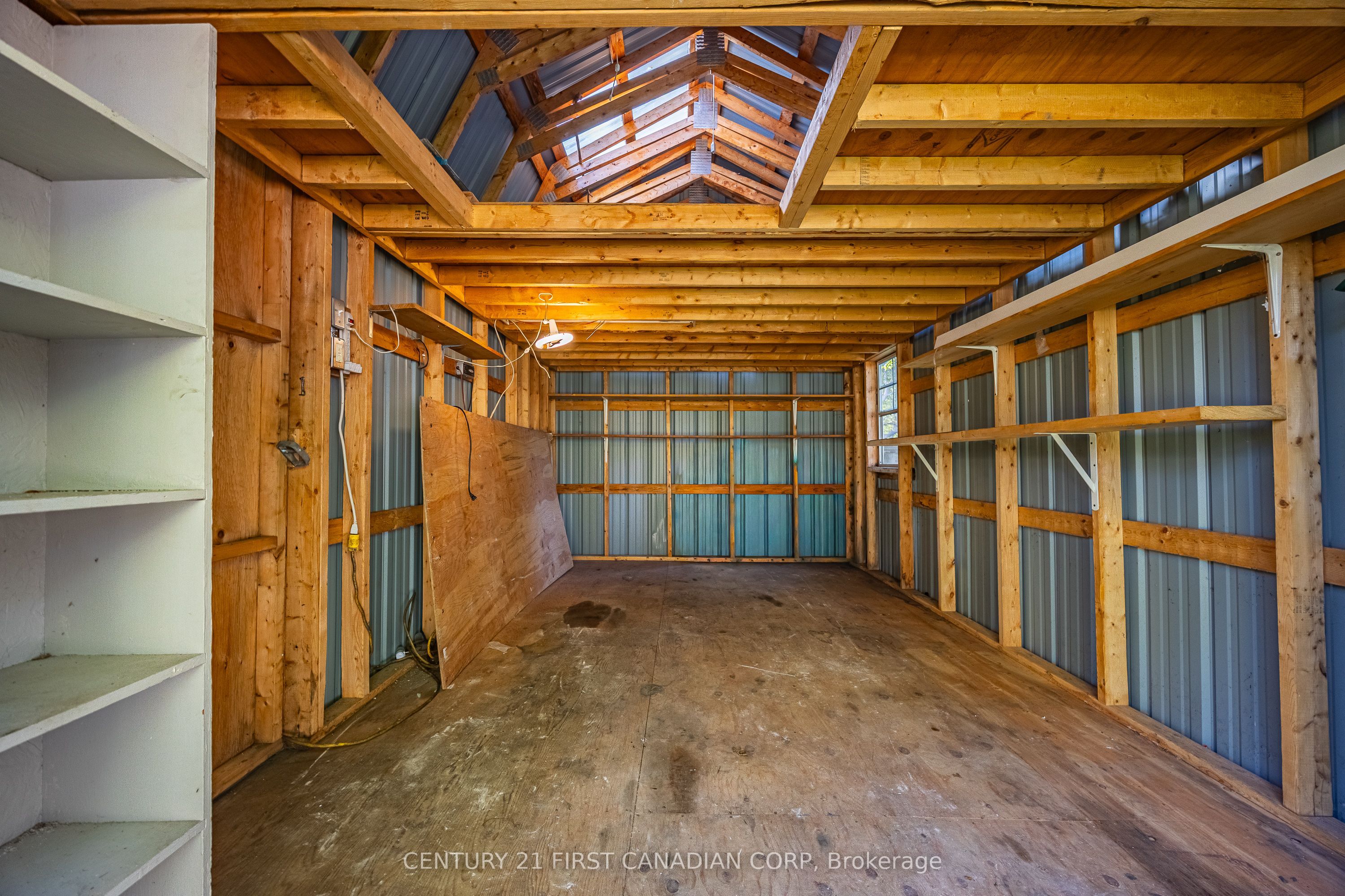 864 Stedwell Street Property Photo 35