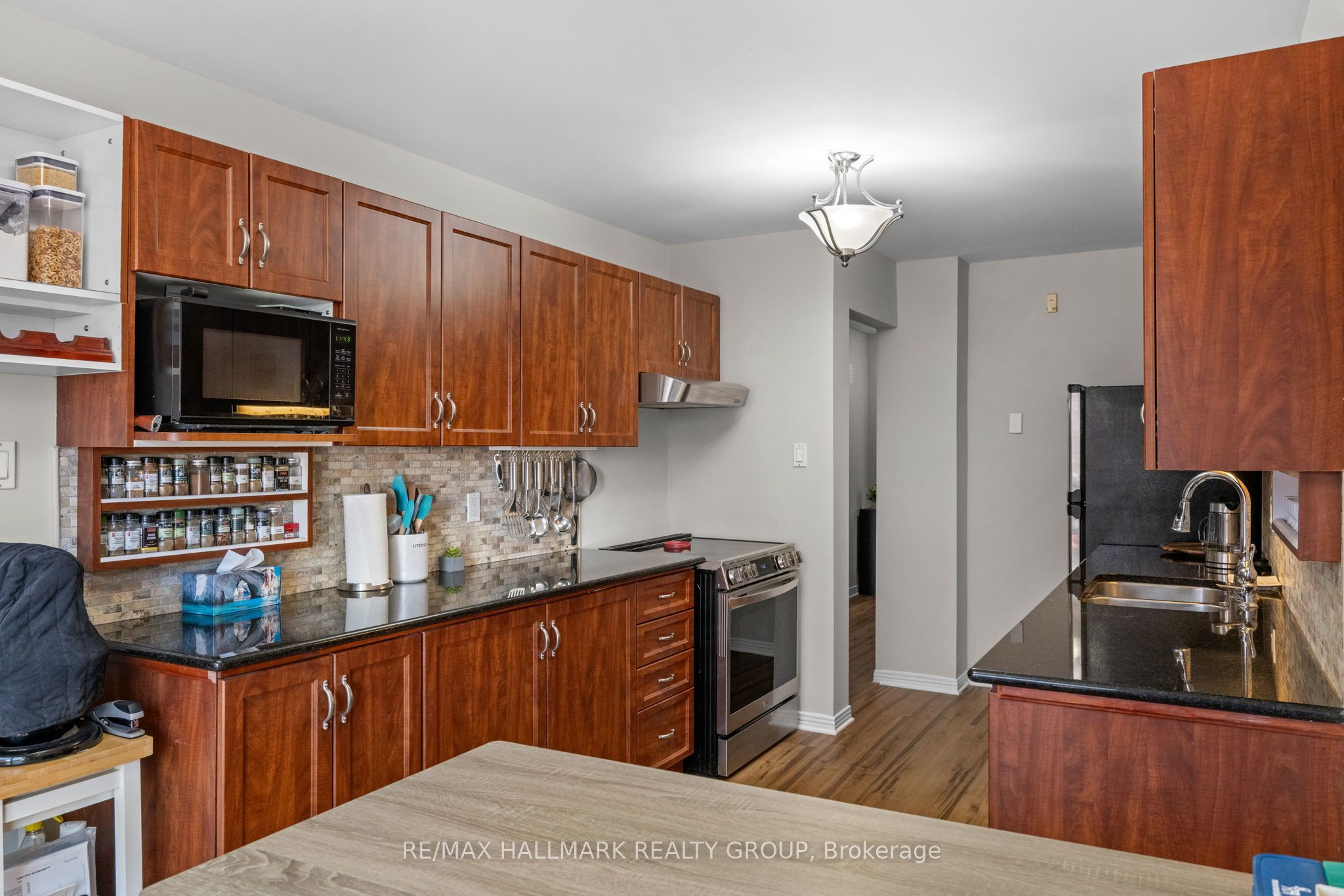 9 Fireside Crescent Property Photo 15