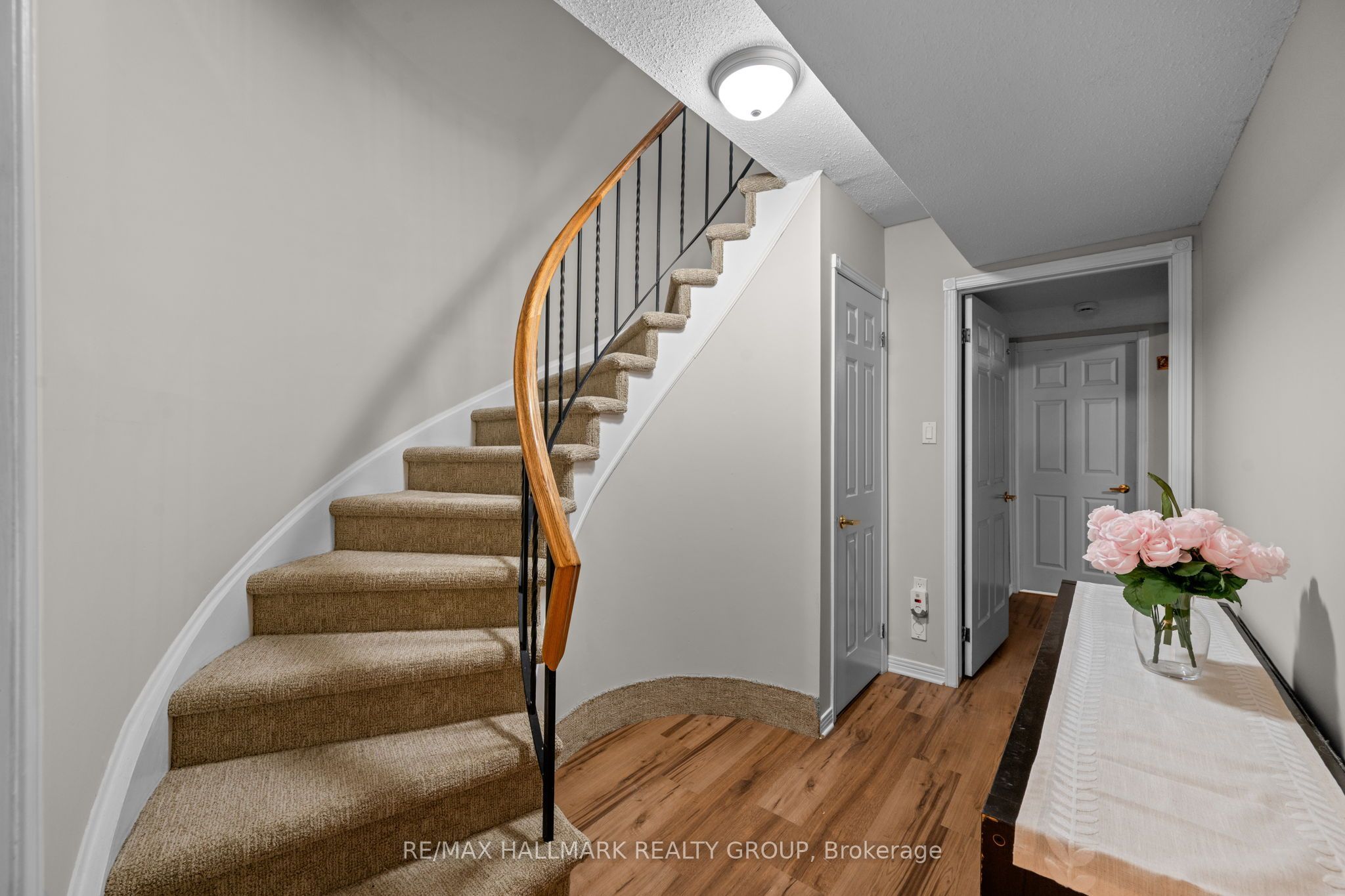 9 Fireside Crescent Property Photo 32