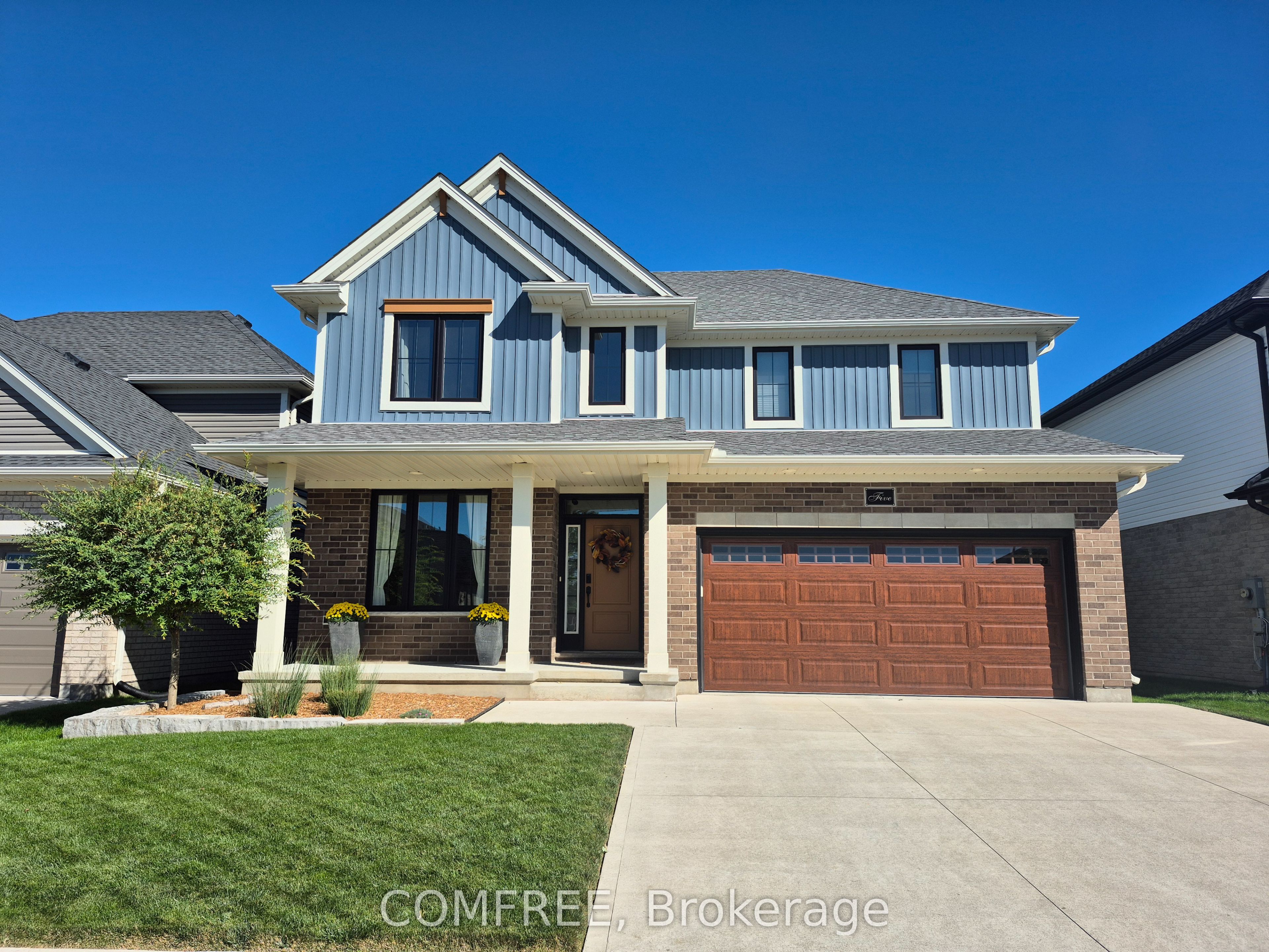 5 Redhaven Lane Property Photo 1