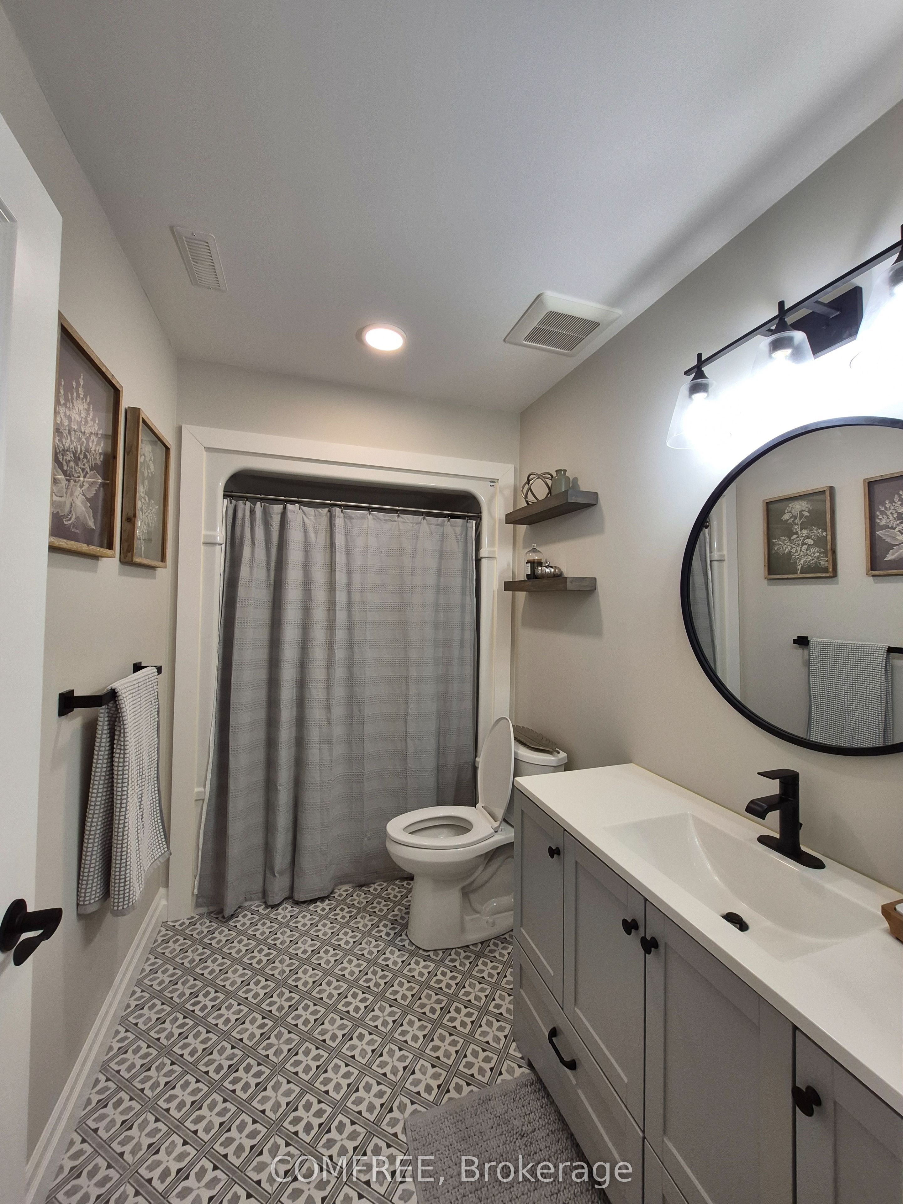 5 Redhaven Lane Property Photo 18