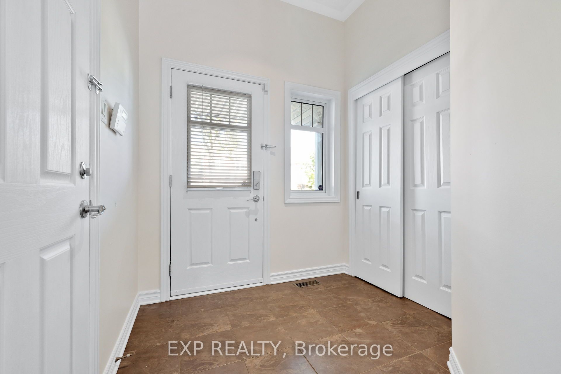 168 Garrity Crescent Property Photo 3