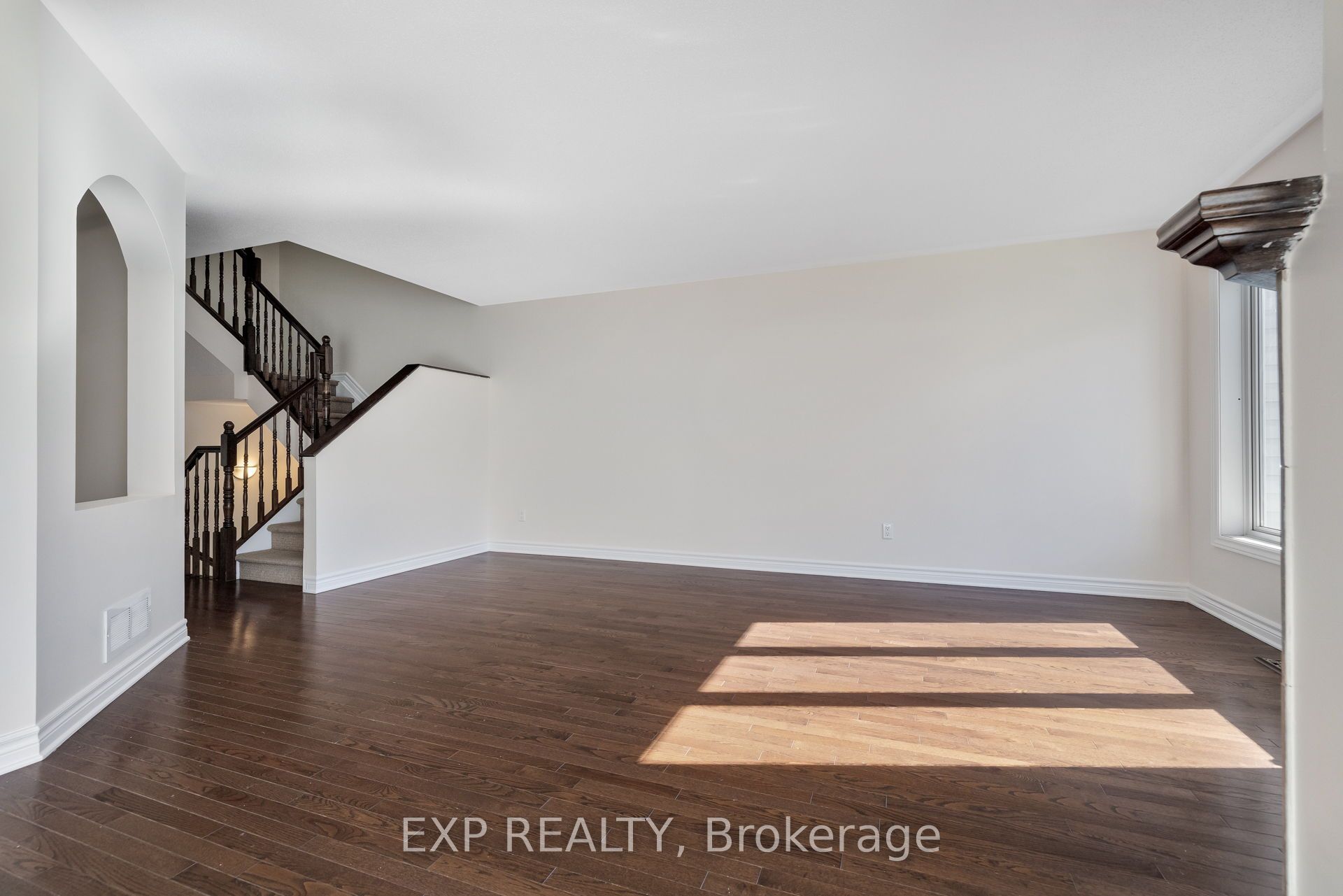168 Garrity Crescent Property Photo 8